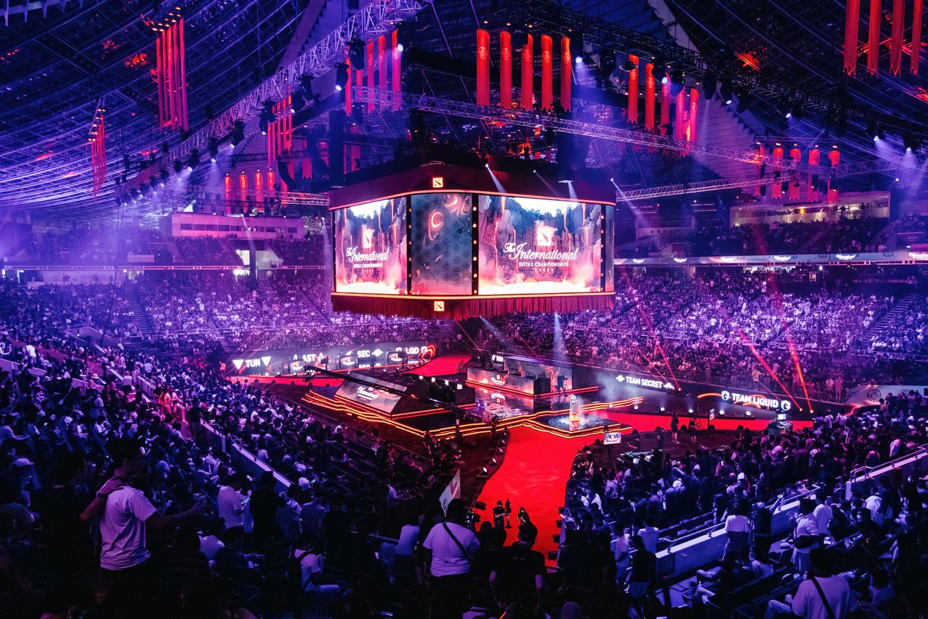 Глава BOOM Esports призвал Valve делиться с командами доходами от Dota 2
