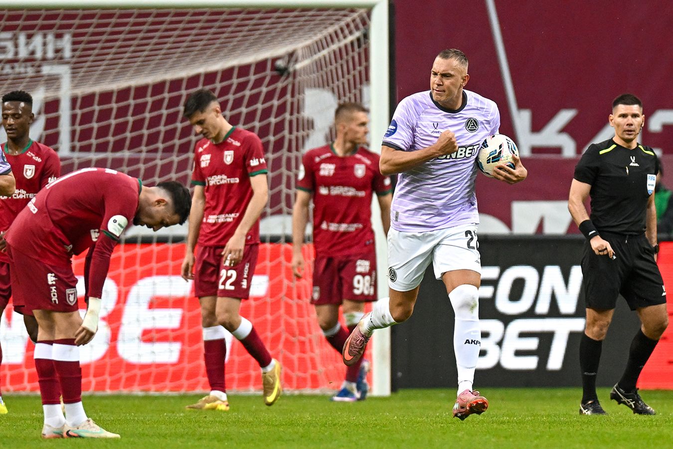 Артём Дзюба