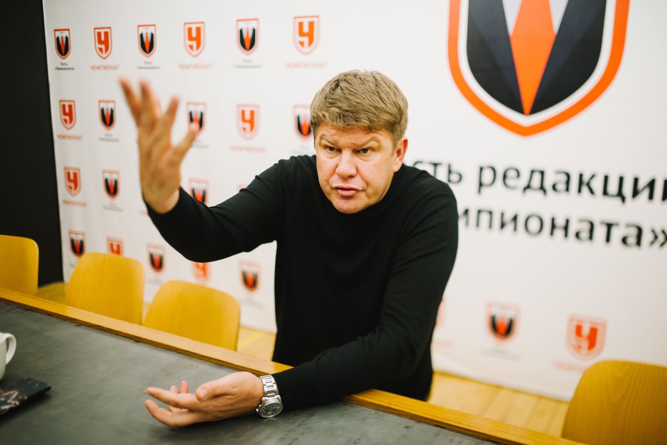 Губерниев отреагировал на то, что охранник не пустил Сливко встретить Гараничева на финише