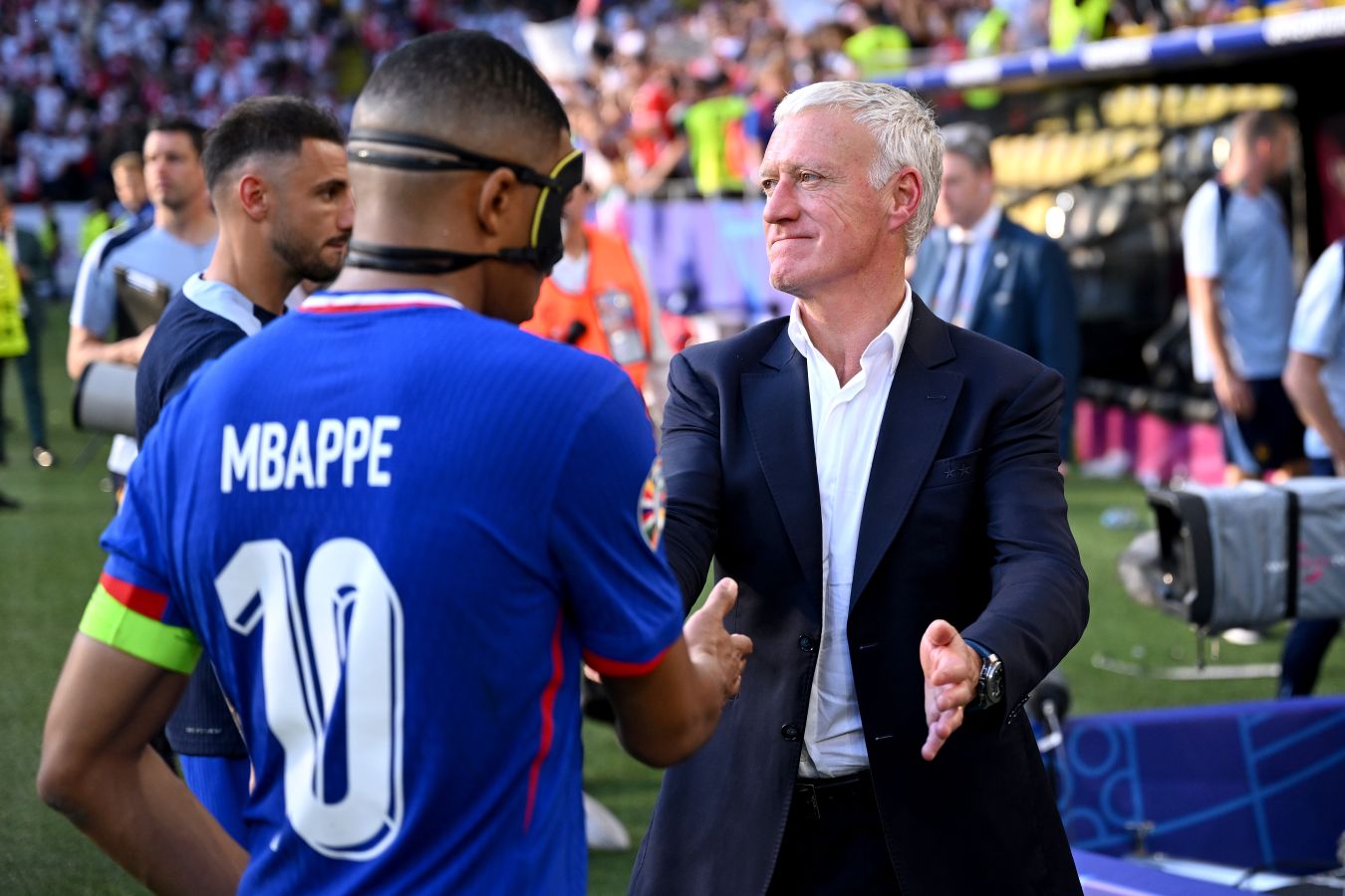 Дидье Дешам назвал причину замены Килиана Мбаппе в матче с Португалией в 1/4 финала Евро