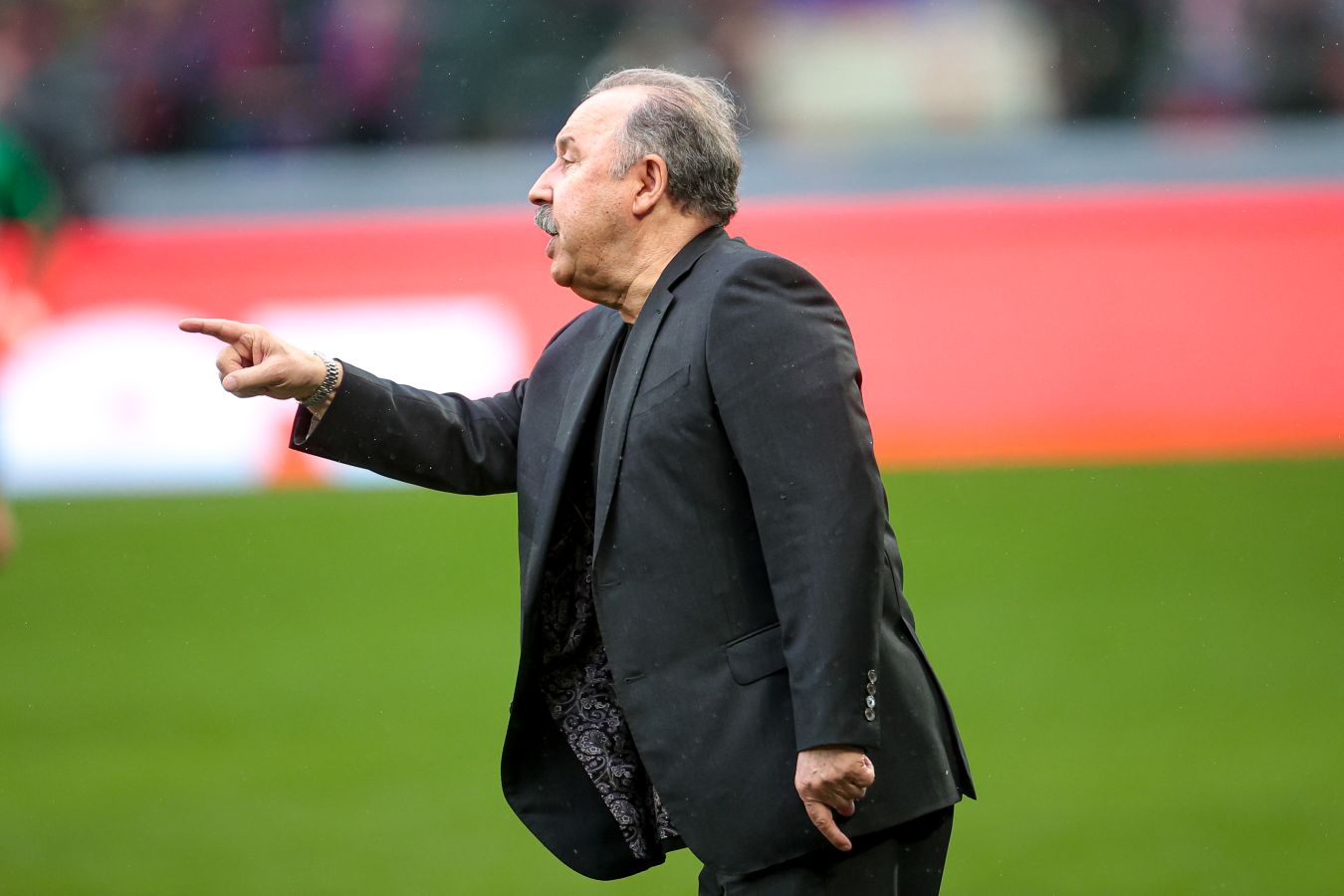 Газзаев отреагировал на приглашение Жиркова и Шаронова в тренерский штаб Гусева в Динамо