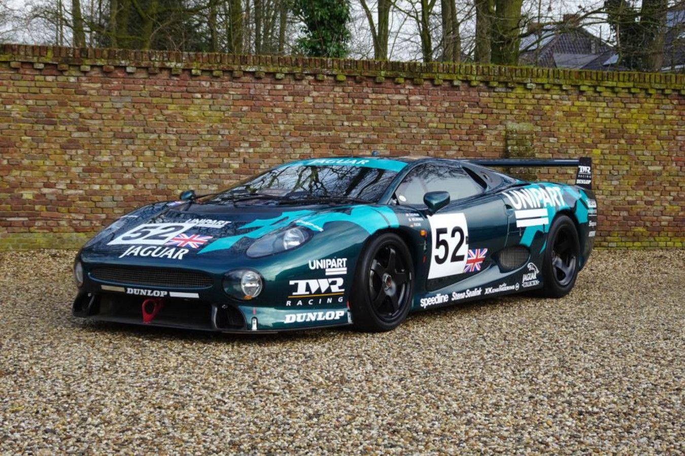 Продаётся Jaguar, участвовавший в «24 часах Ле-Мана» 1993 года. За него хотят € 1,3 млн