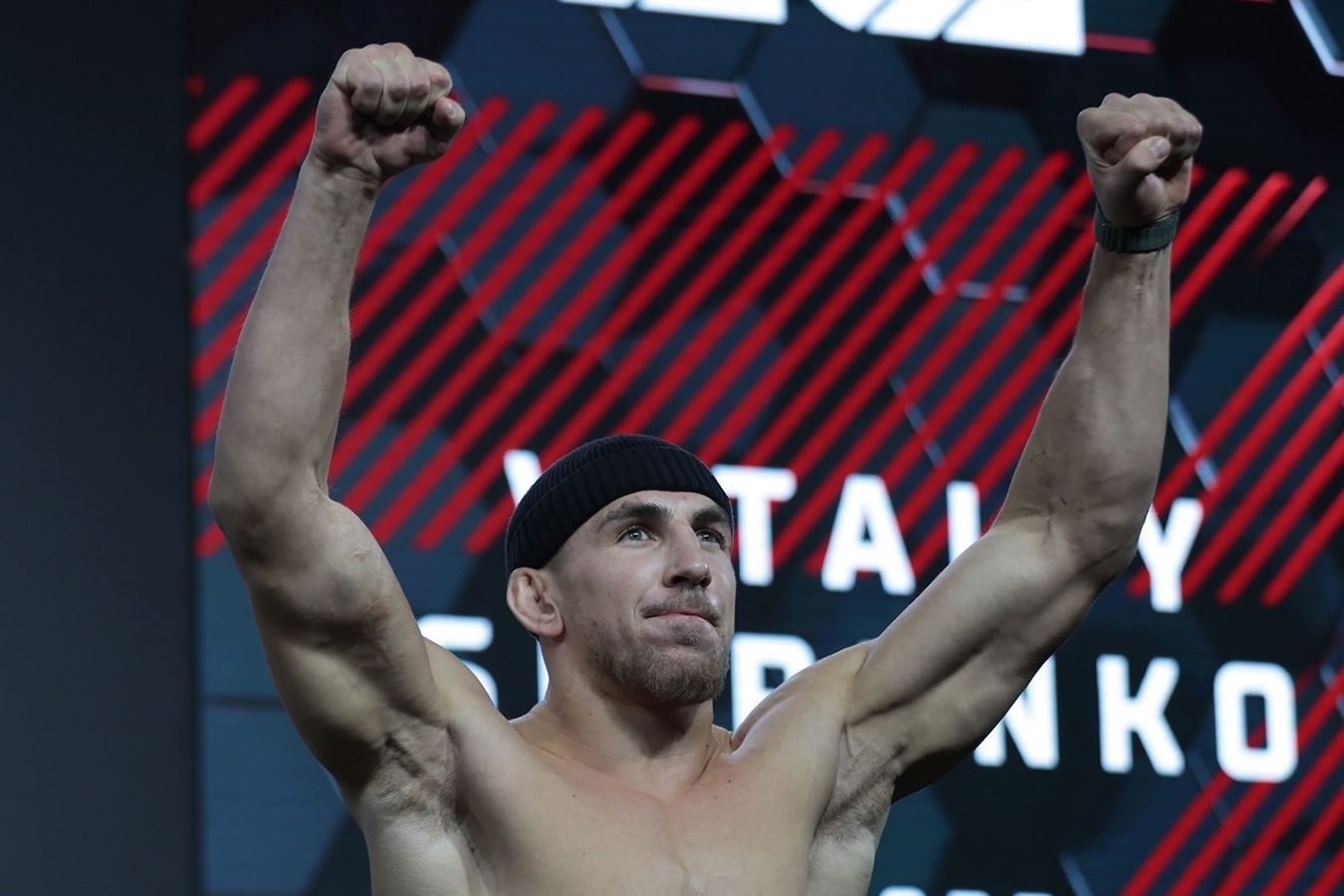 Виталий Слипенко: поставлю на Царукяна в бою с Махачевым