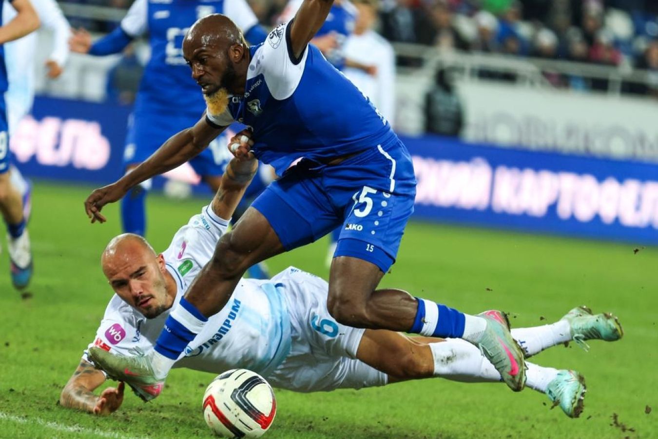 Зенит победил Балтику и вышел в 1/2 финала Пути регионов Кубка России