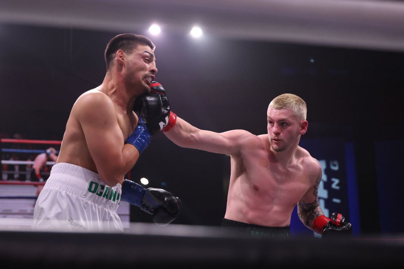 Дебютный турнир боксёрской лиги Даны Уайта