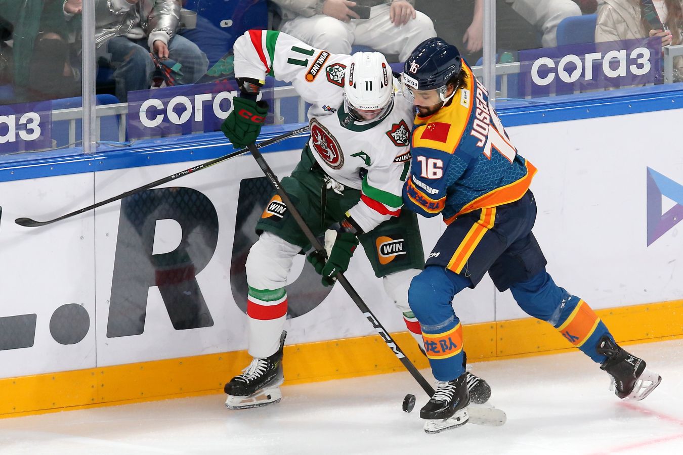 Ак Барс отыгрался с 0:2 и одержал волевую победу над Шанхайскими Драконами