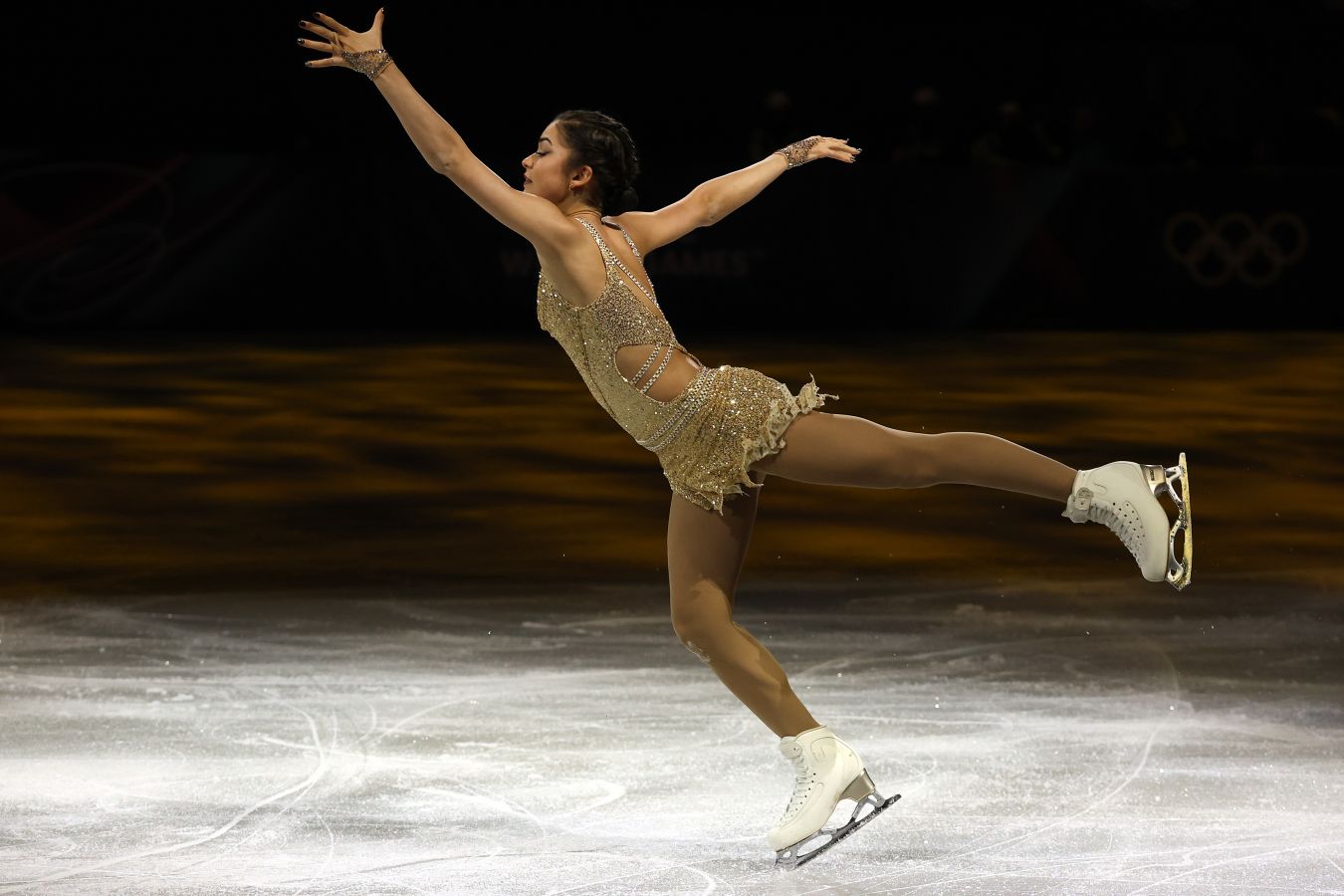 Фигуристка Аделия Петросян зарегистрировала ИП в России