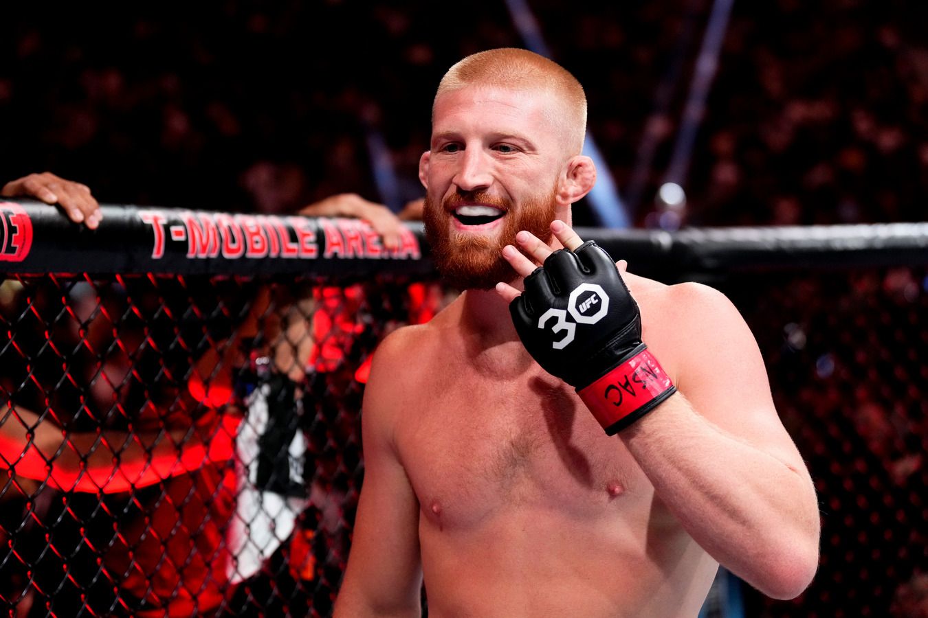 Андре Петроски вызвал на бой Бо Никала после победы на UFC Fight Night 251