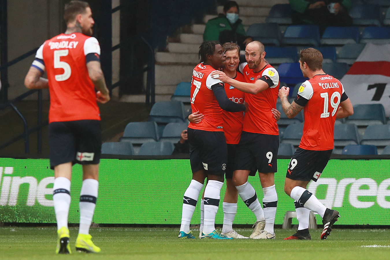 haddersfild taun luton taun 10