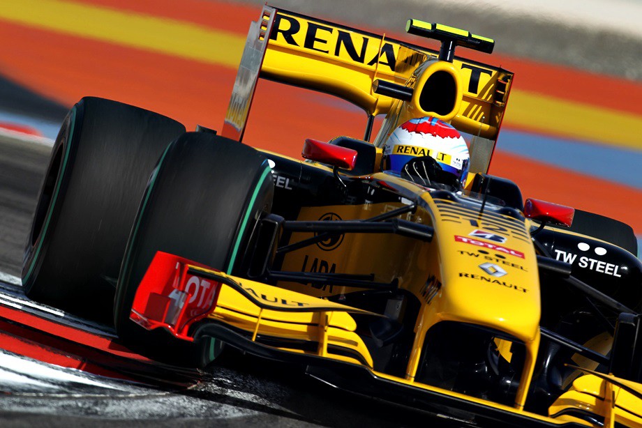 Суперстарт и рекорд. Как начинали в Формуле-1 предшественники Сироткина