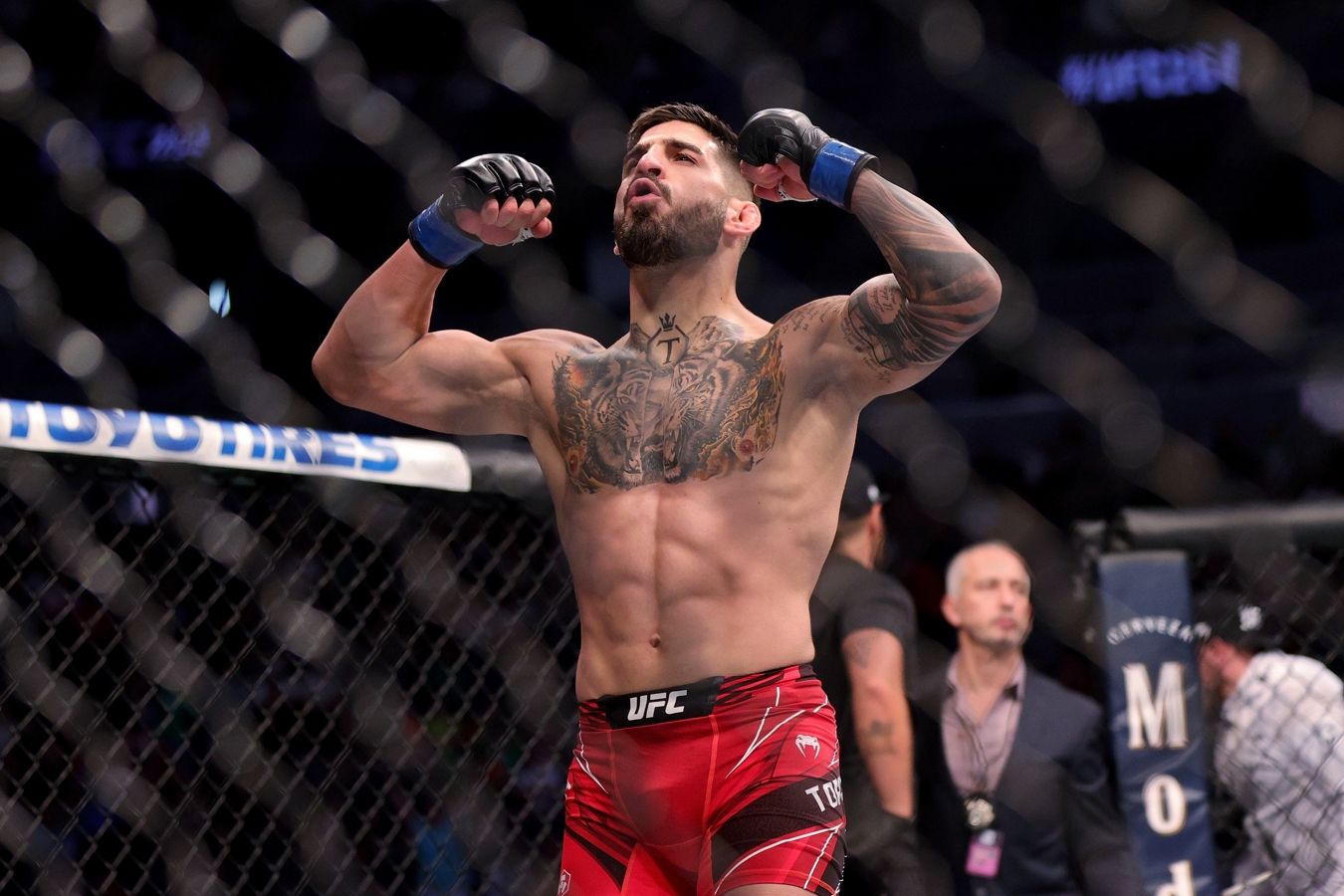 Член Зала славы UFC: бой Махачева и Топурии не взрывает мозг