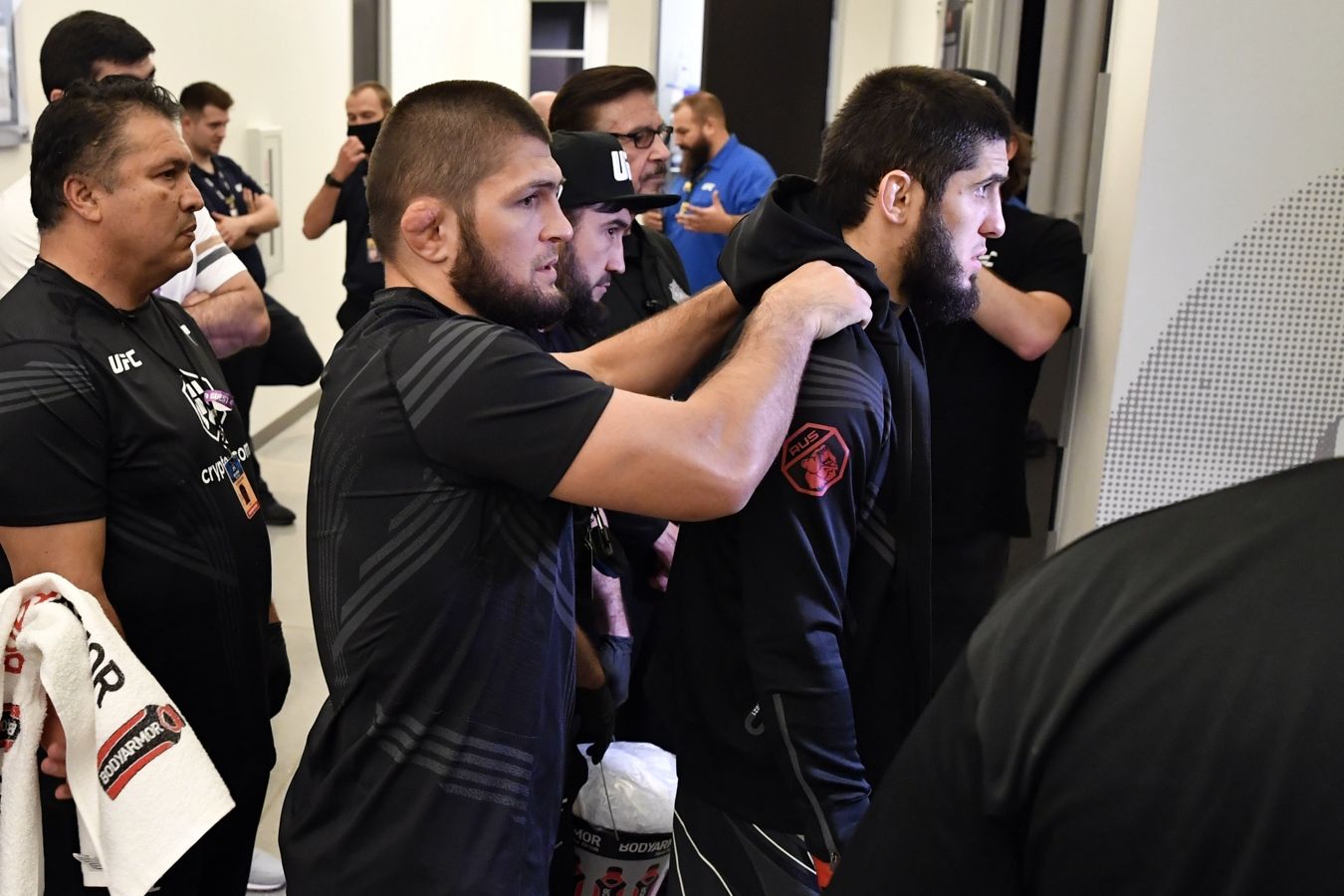 Сехудо дал категоричный прогноз по будущему Махачева в UFC, упомянув Хабиба