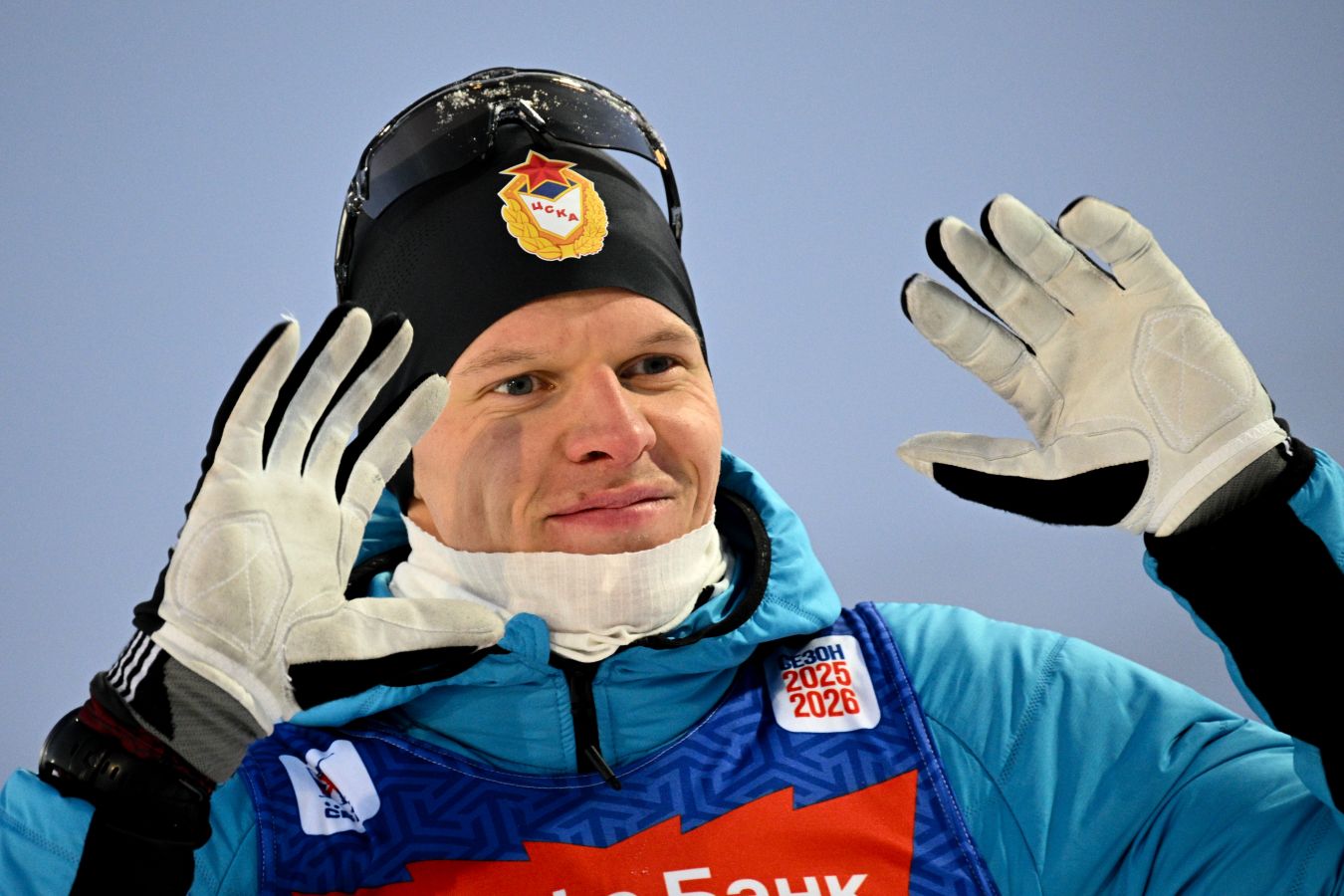 На Кубке России по биатлону закрутилась нешуточная интрига. Бажин пока впереди