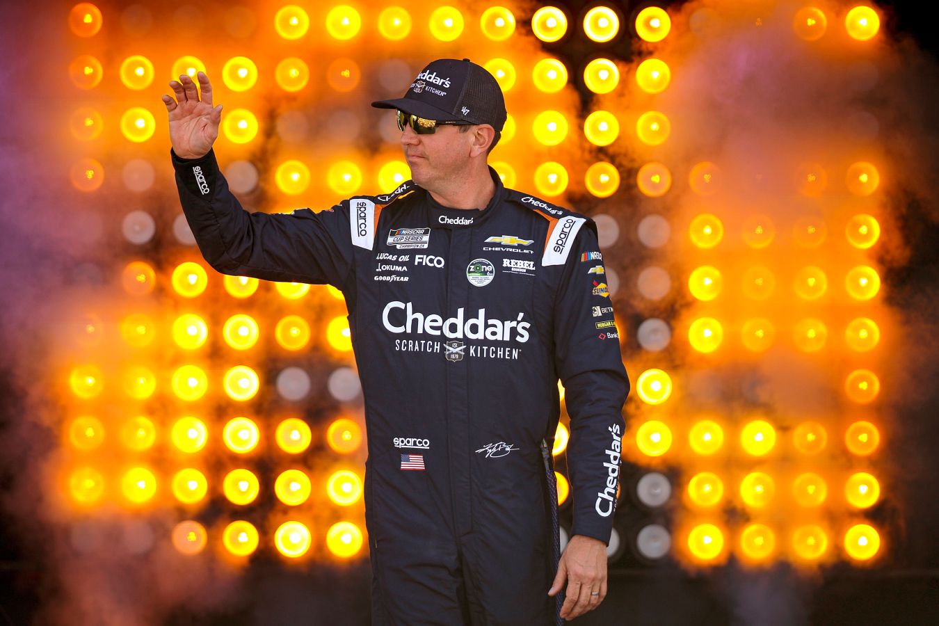 Пилот NASCAR из мести протаранил соперника