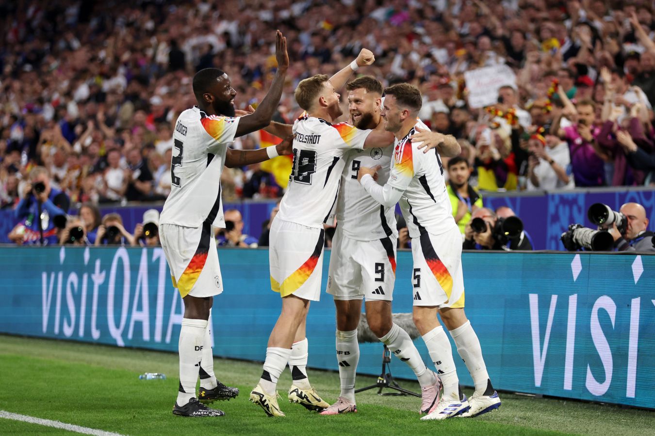 Генич отреагировал на выход сборной Германии в четвертьфинал Евро-2024