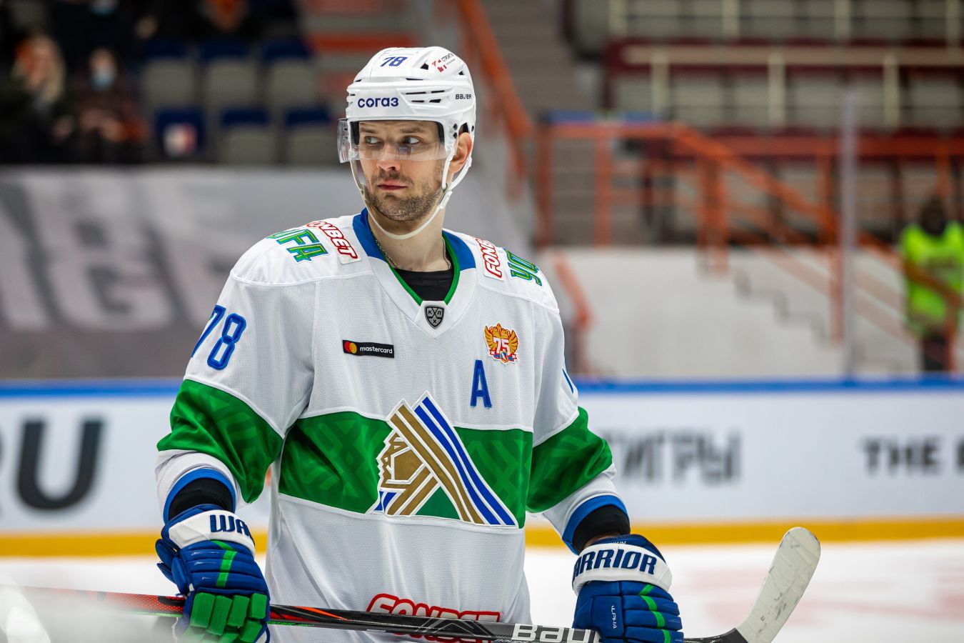 КХЛ назвала имена лучших хоккеистов прошедшей игровой недели