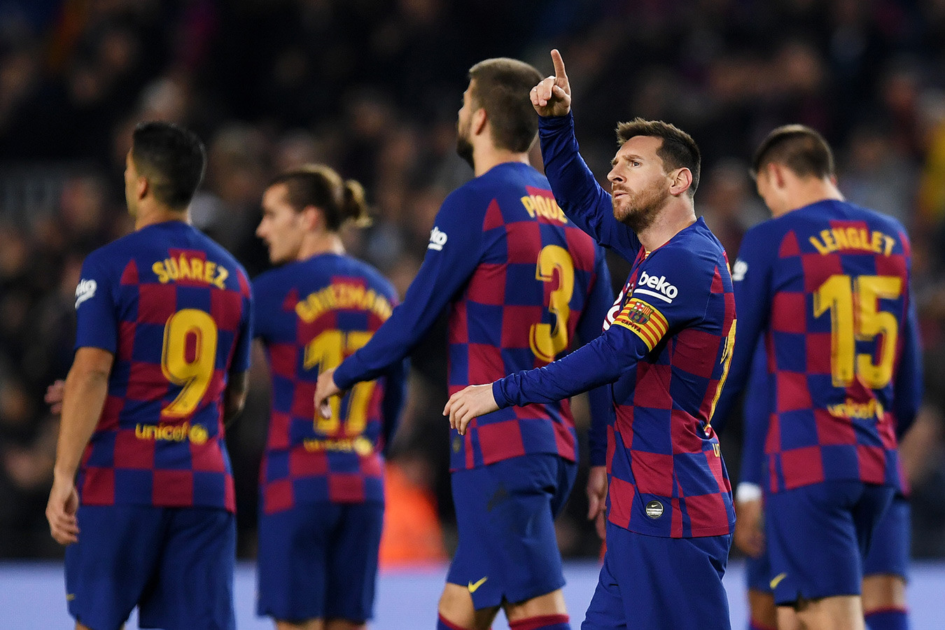 Менеджер из Бундеслиги: «Барселона» — первый топ-клуб, которому грозит  банкротство - Чемпионат
