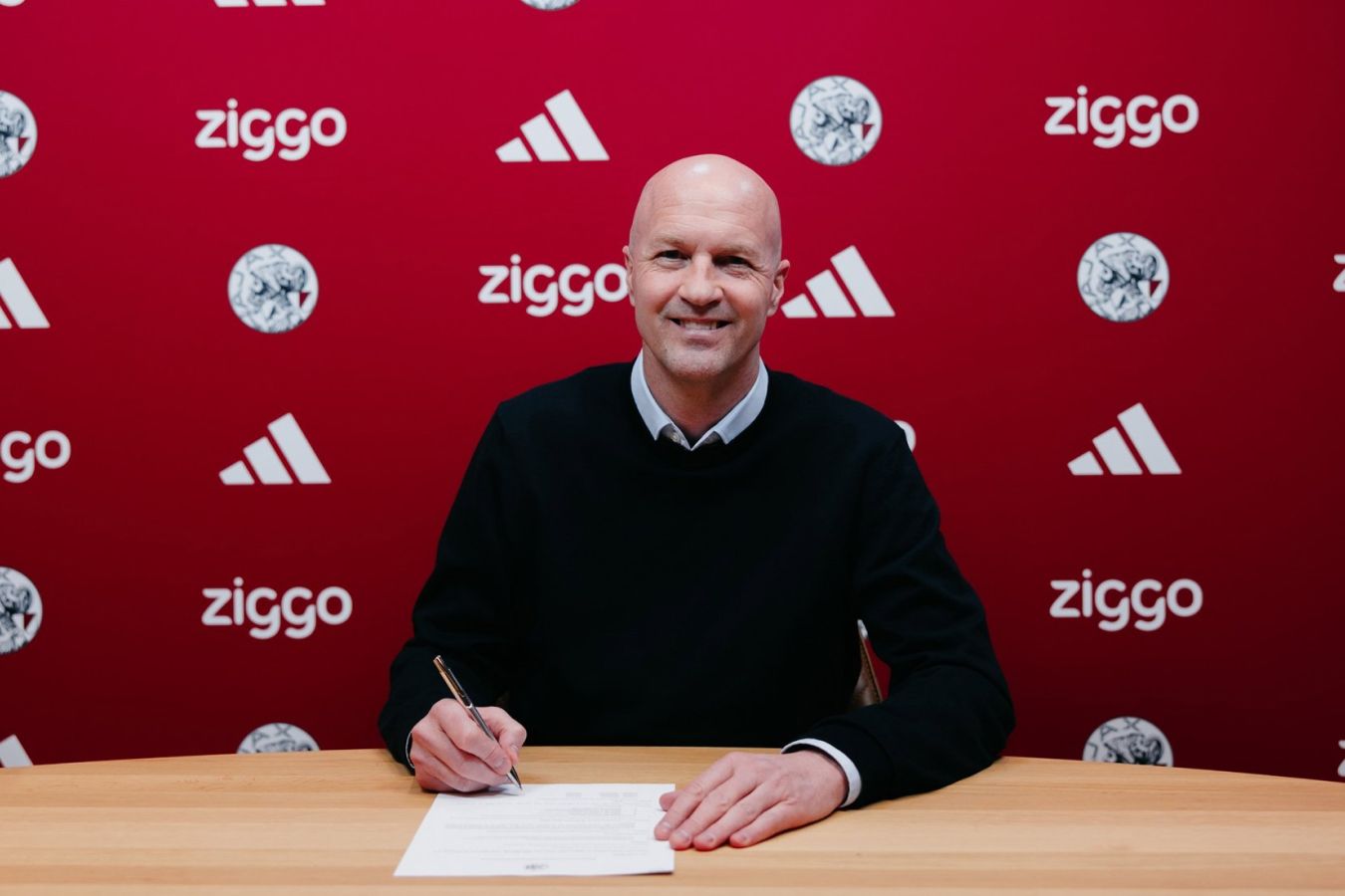 Сын Йохана Круиффа назначен техническим директором Аякса до 2028 года