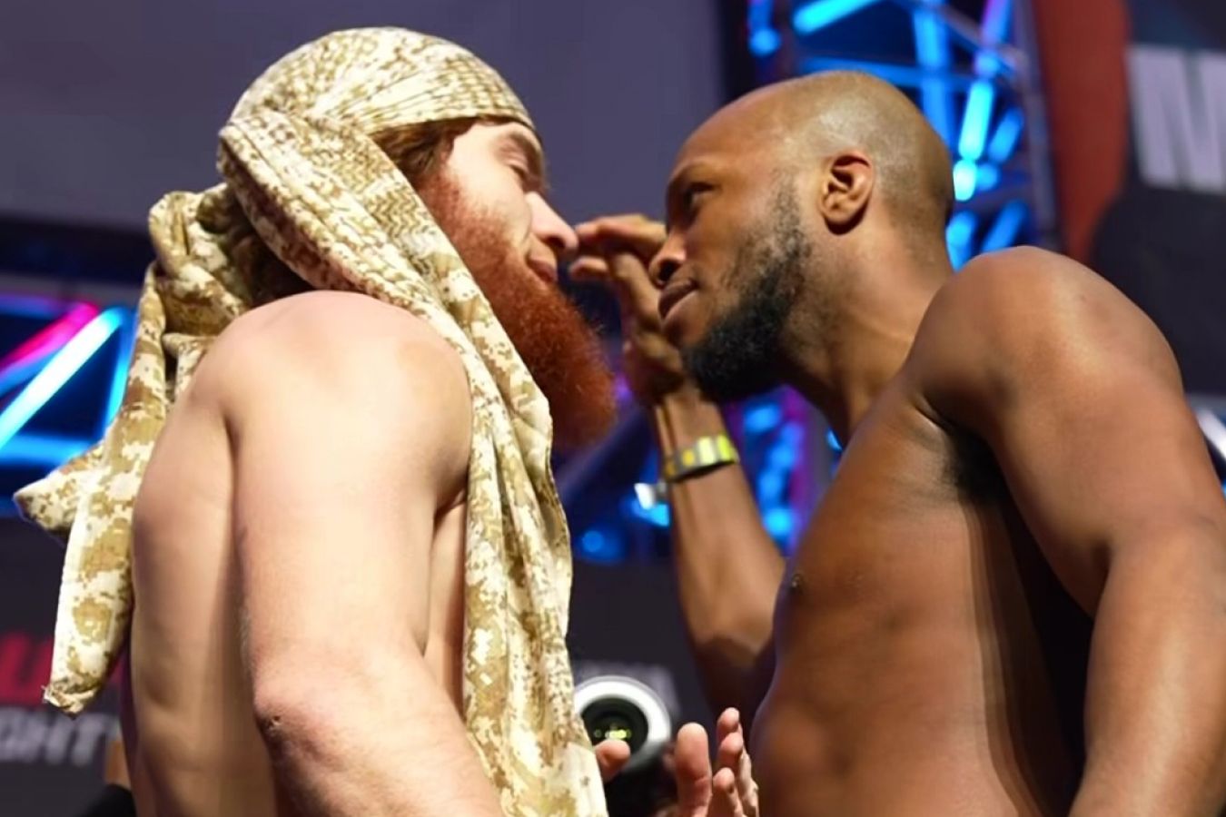 Шара Буллет — Майкл Пейдж: ориентировочное время начало боя на UFC Fight Night 250 — 21:30