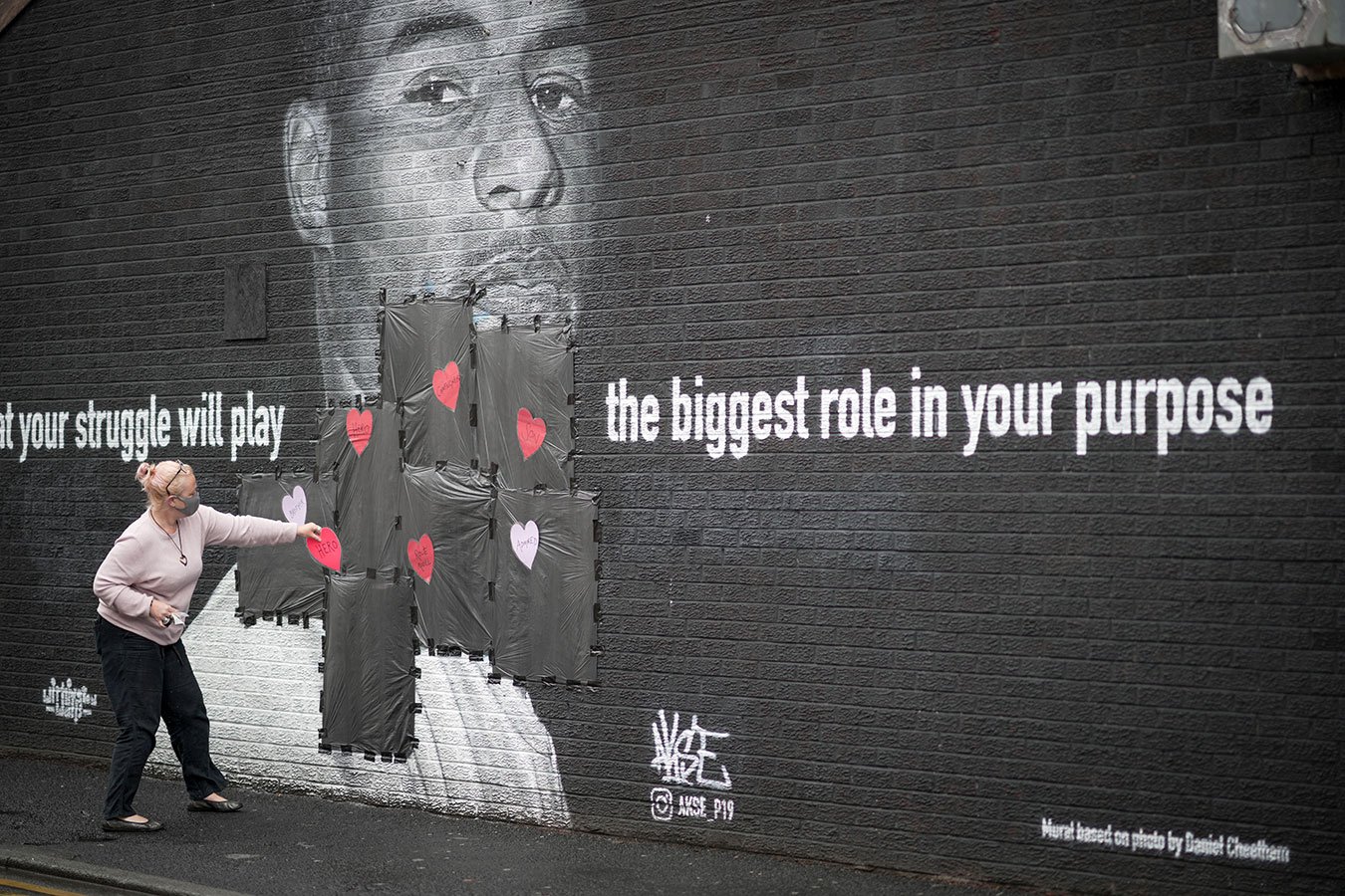 Полиция расследует дело о вандализме в отношении граффити с изображением Маркуса Рашфорда