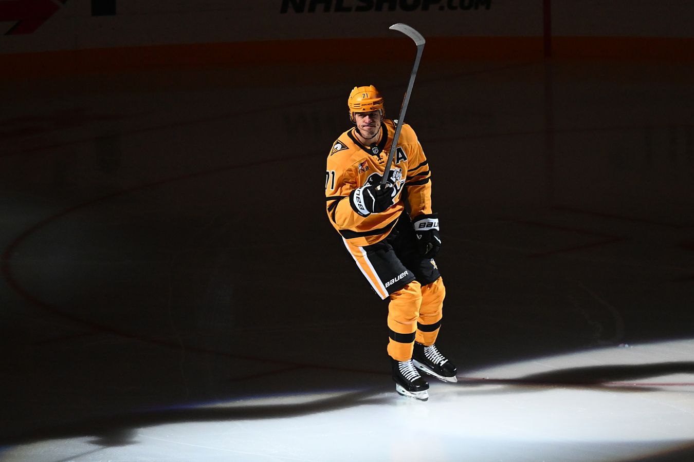 Евгений Малкин повторил достижение Александра Овечкина среди россиян в регулярках НХЛ