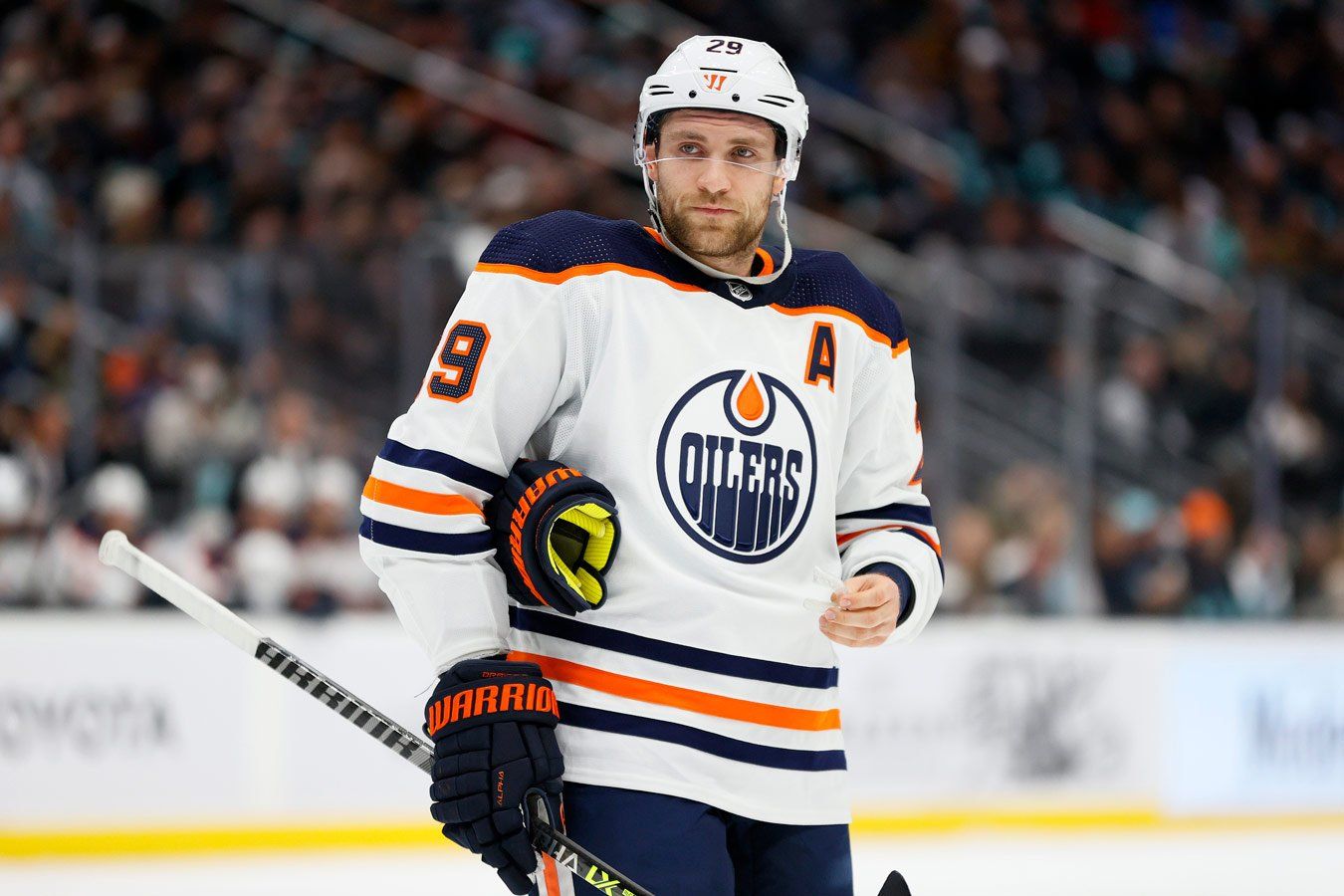 Леон Драйзайтль сравнялся с Александром Овечкиным по очкам в Кубке Стэнли