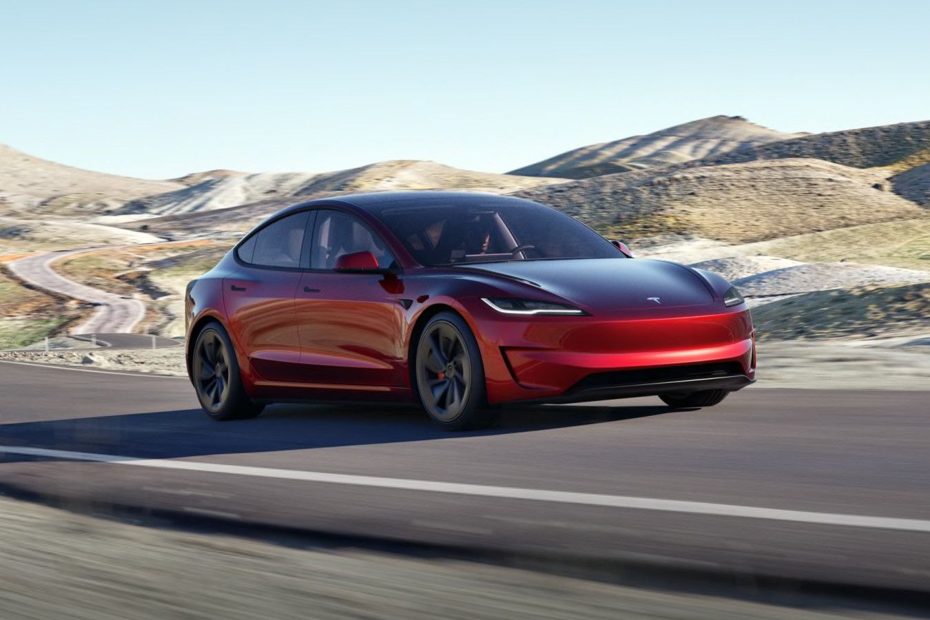 Представлена самая динамичная Tesla Model 3