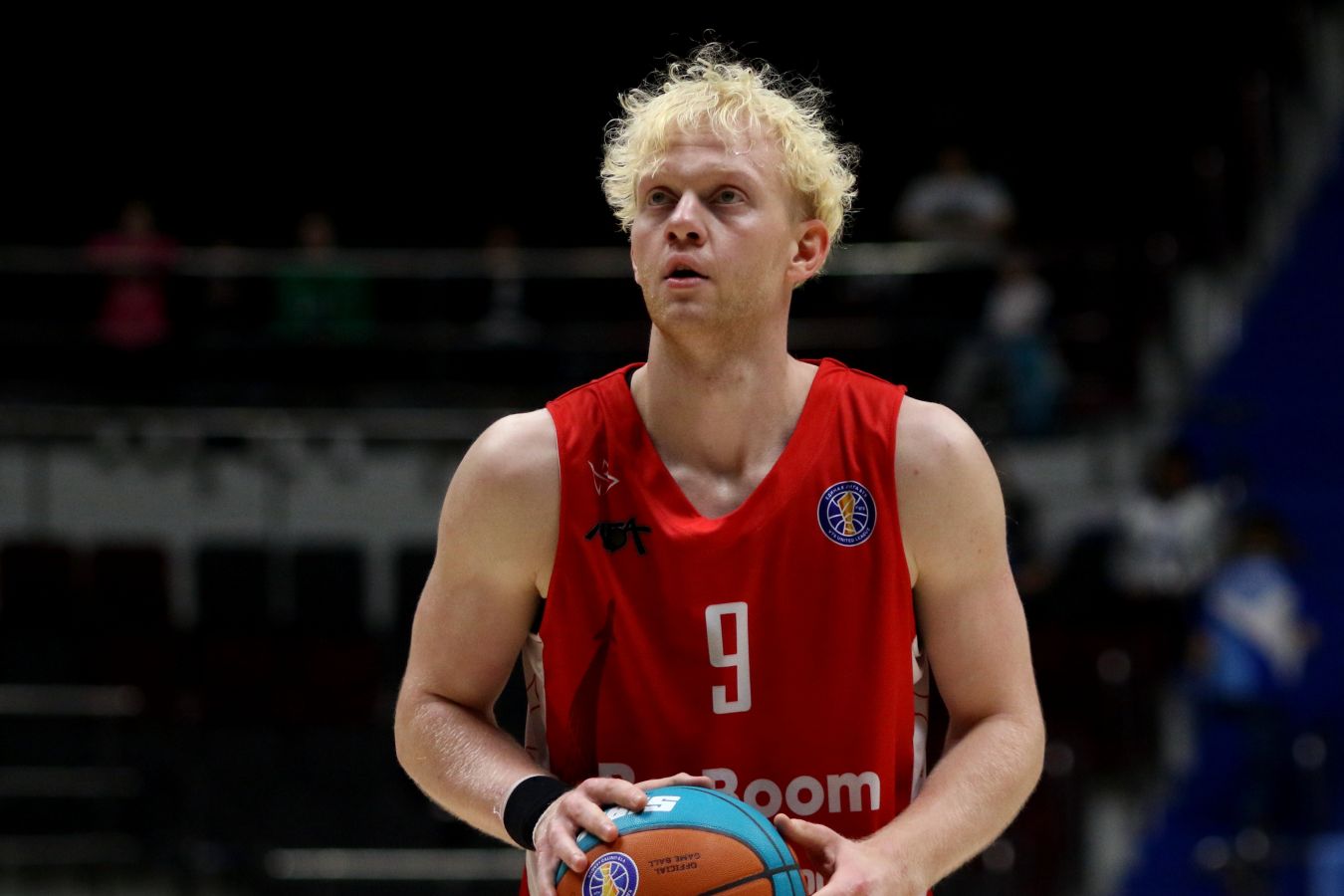 Работники тюрьмы пришли в три часа ночи. Касаткин ответил, как узнал о возвращении в РФ