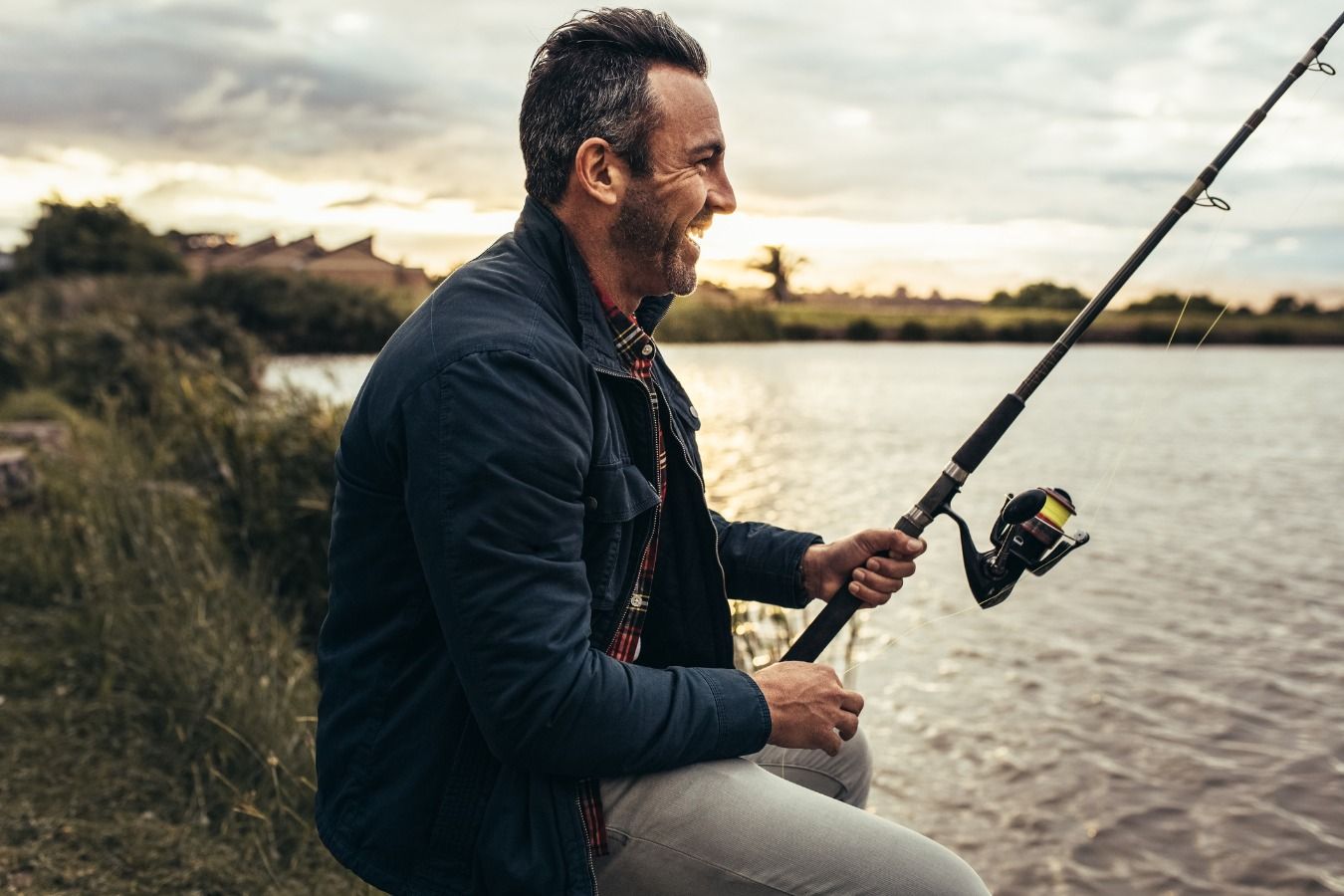 Чем рыбалка полезна для человека: как помогает здоровью и какие