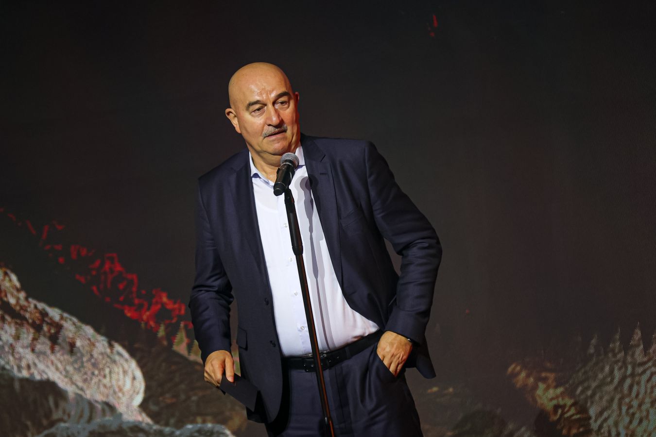 Первый вопрос к себе, а не к игрокам. Черчесов  о неудачной серии Ахмата