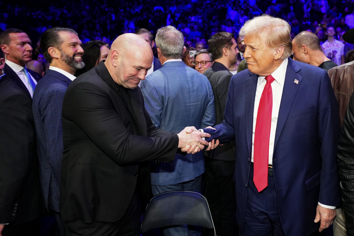 В кард турнира UFC в Белом доме по инициативе Дональда Трампа добавлен ещё один бой