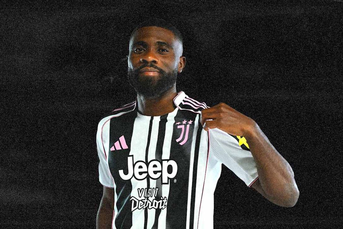 Ювентус объявил об аренде нападающего Ниццы Жереми Бога