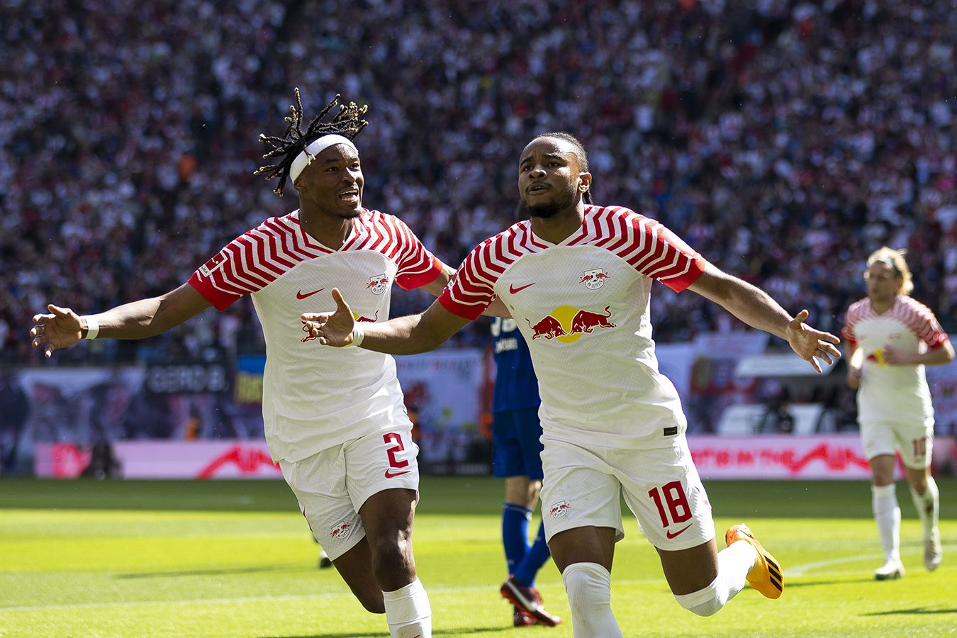 Поражения баварии. Лейпциг название абвиотура. Лига шипп тимо. Лейпциг унион. Лейпциг выиграл.