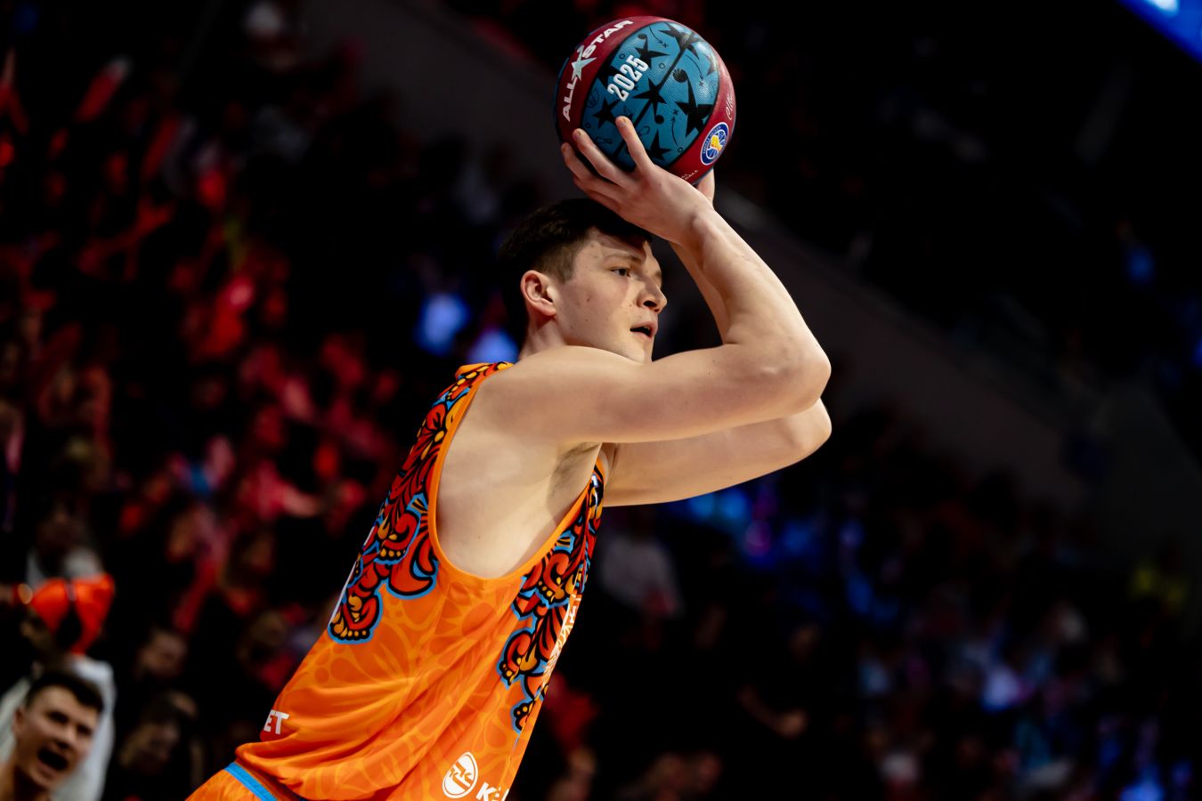 «Локо» добивается запрета на трансфер Елатонцева