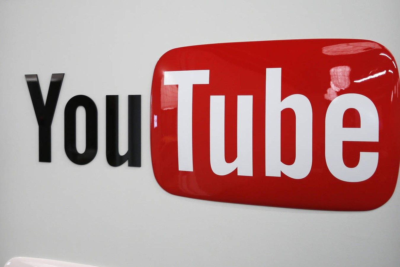 Рекомендации YouTube игнорируют вкусы пользователей