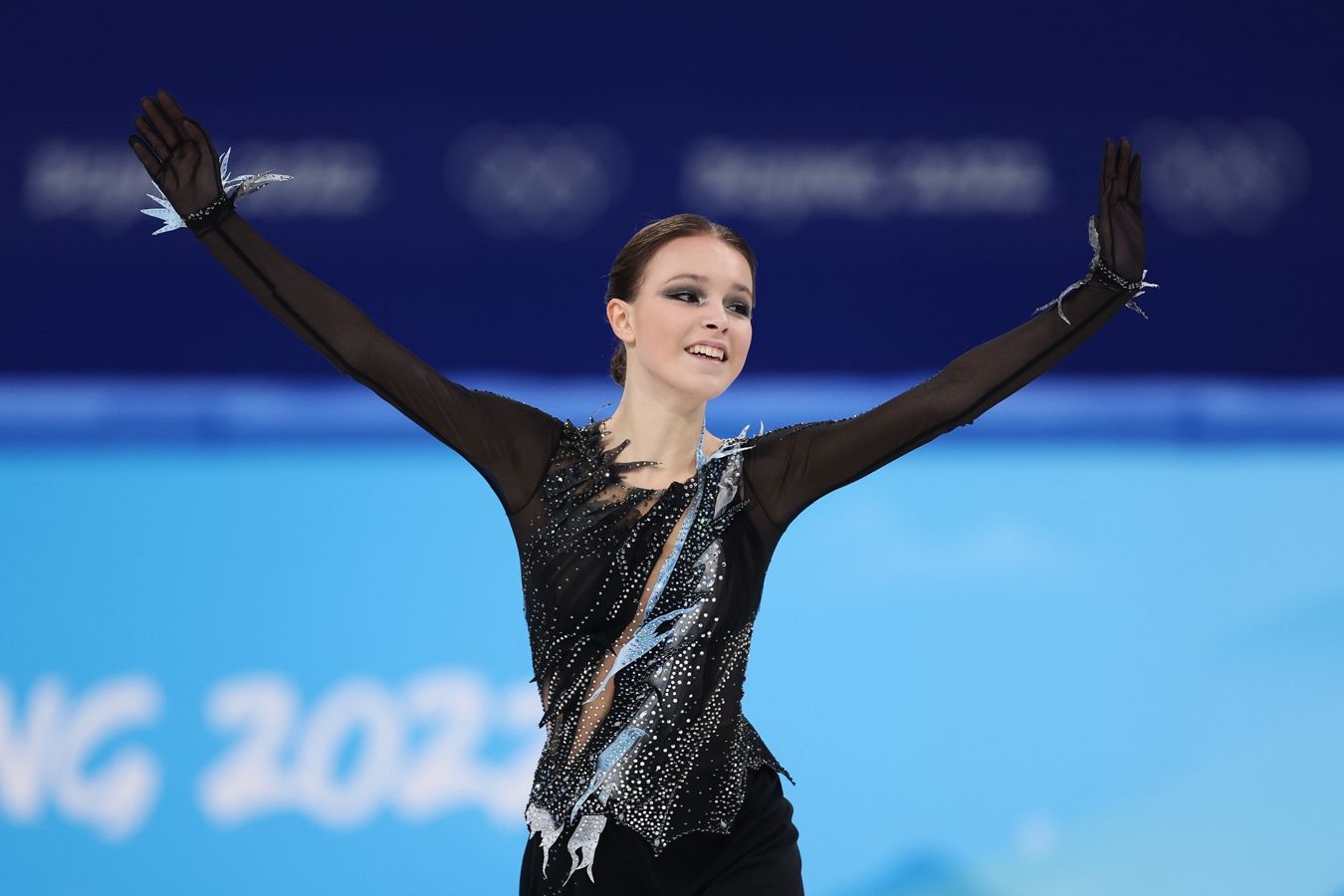 Анна Щербакова поблагодарила зрителей ледового шоу Спящая красавица