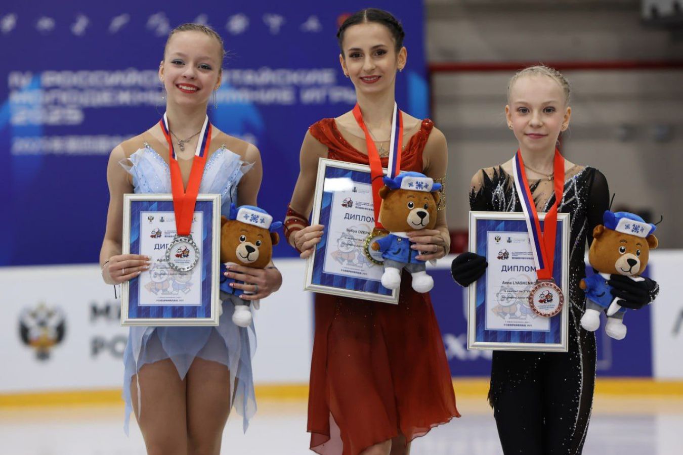 Российские фигуристы выиграли всё золото на Российско-китайских играх