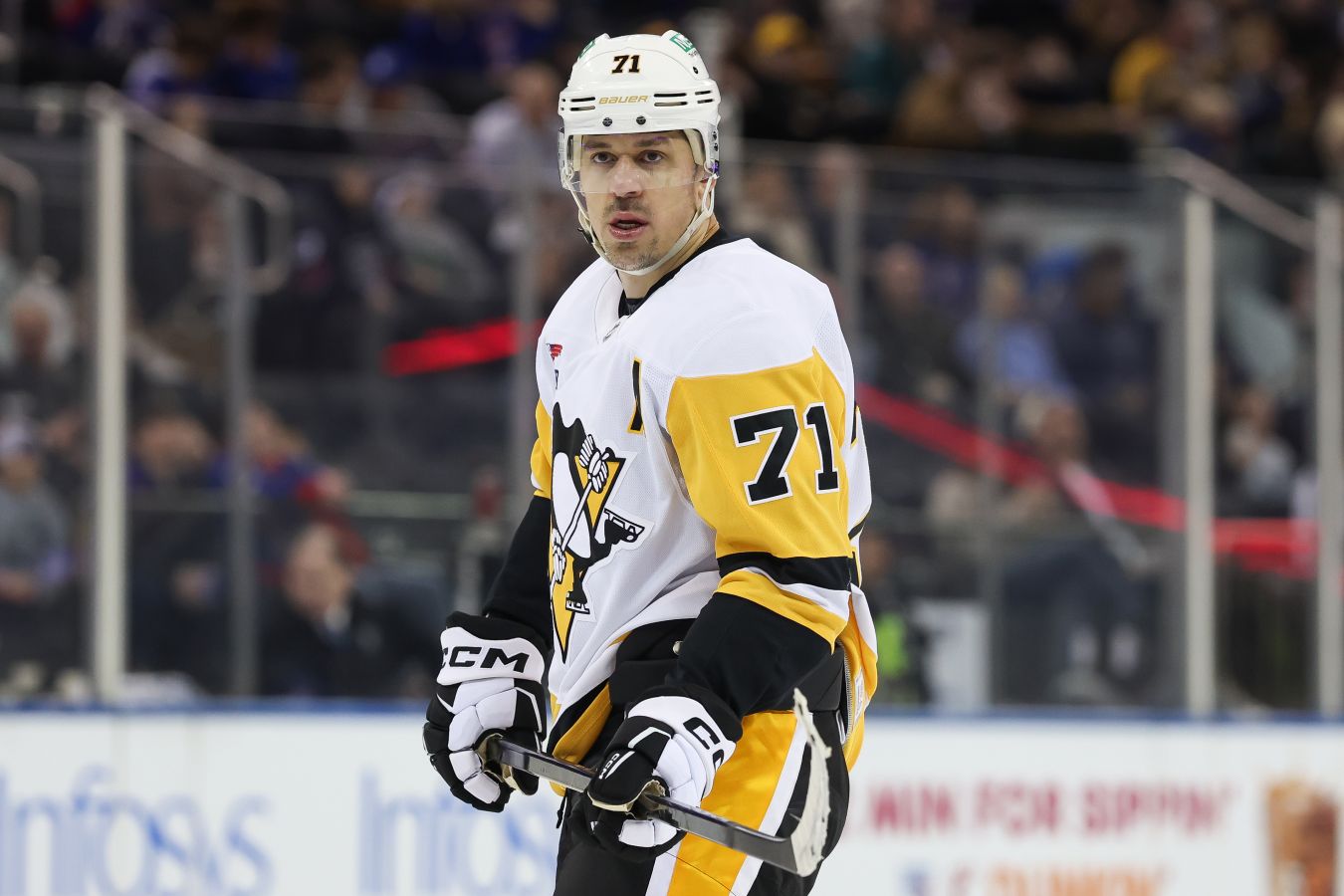 Малкин  лидер текущего состава Питтсбурга по очкам, голам и ассистам в первых играх КС