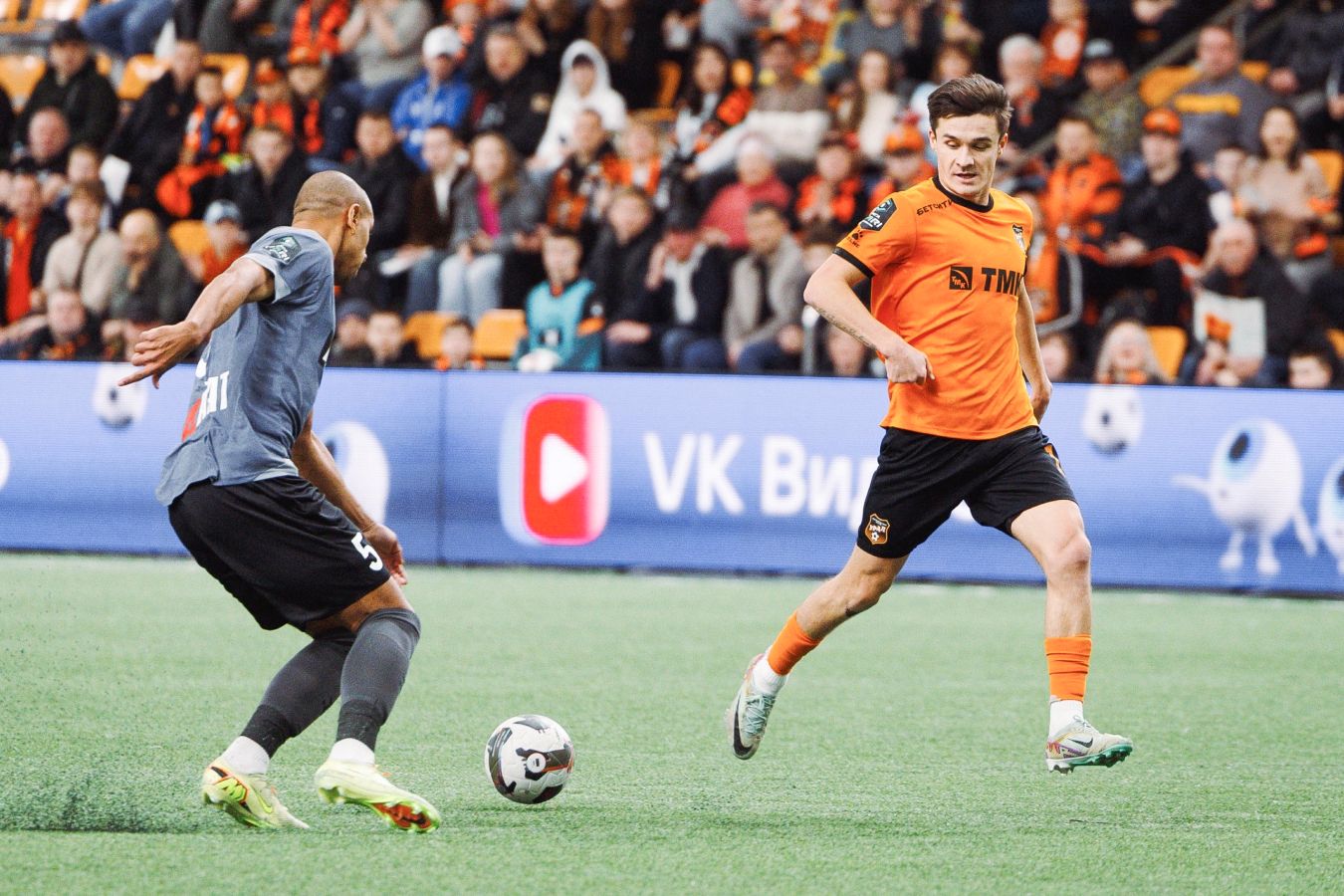 Енисей вырвал победу у Урала, проигрывая по ходу матча 25-го тура Первой лиги