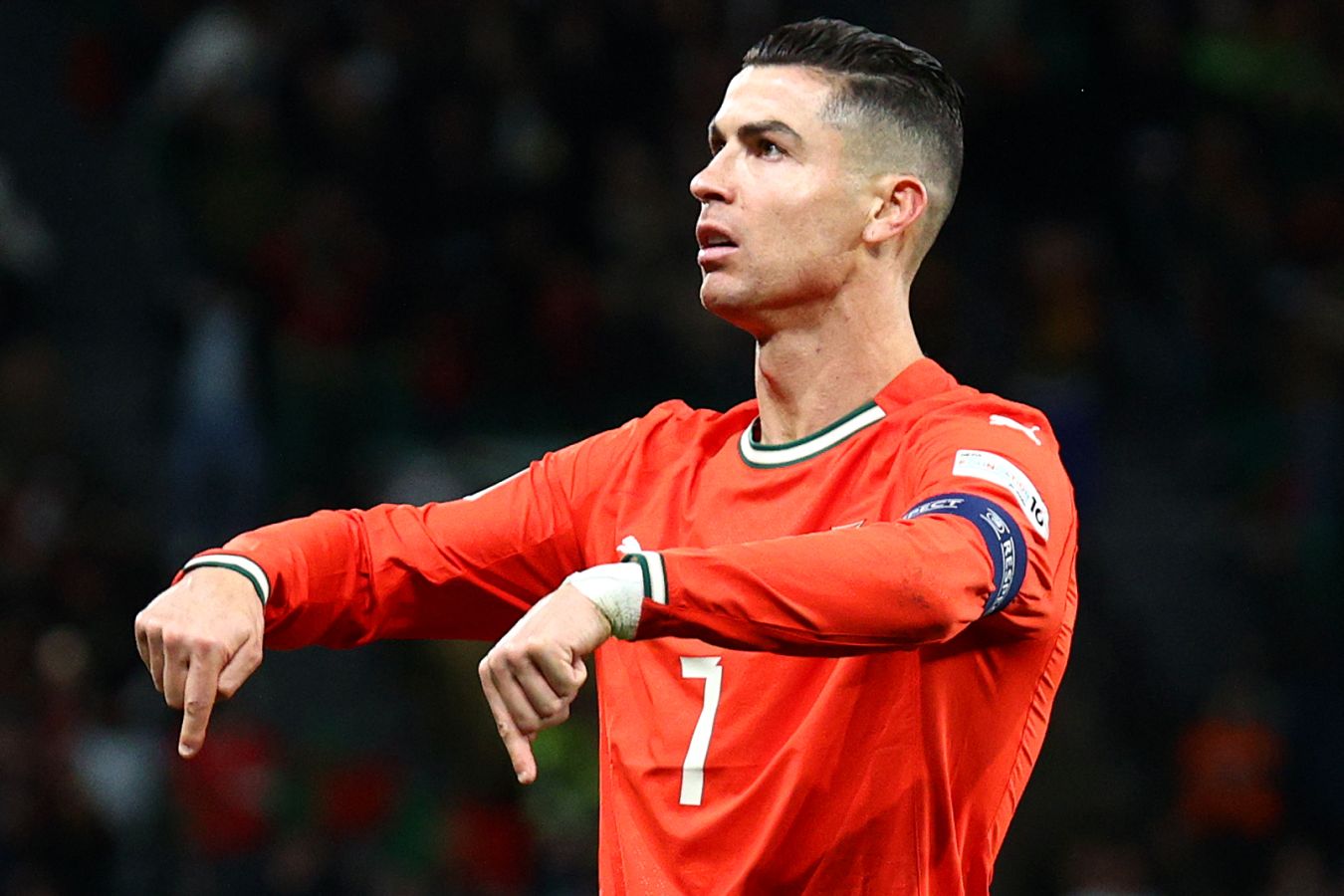 ФИФА могут предъявить иск за решение сократить срок дисквалификации Роналду Daily Mail