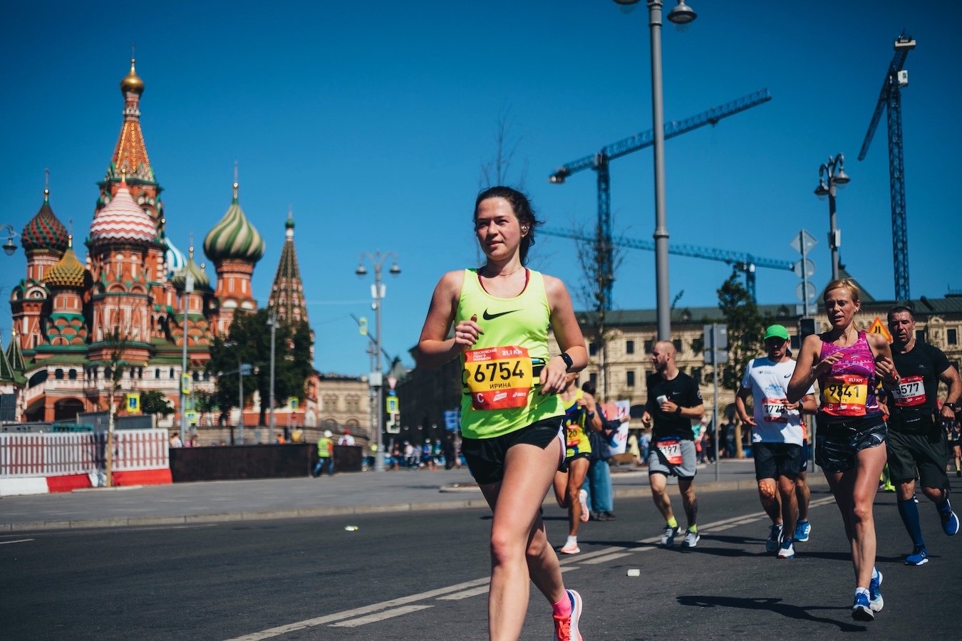 Спортсмены города. Самые спортивные города России. Город спорта. Спортсмен города Екатеринбург. Город неспортивный.