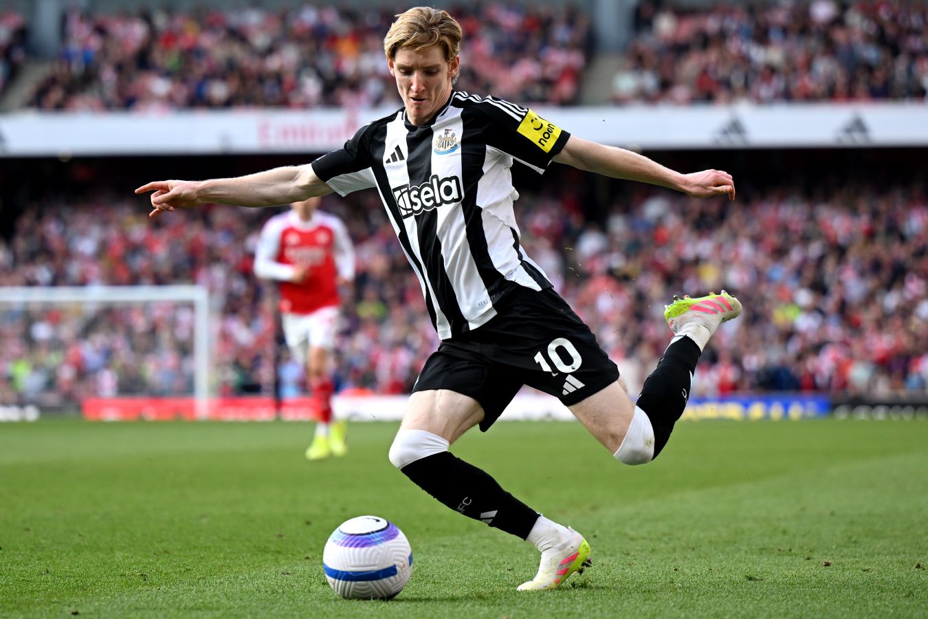 «Манчестер Юнайтед» нацелился на Энтони Гордона