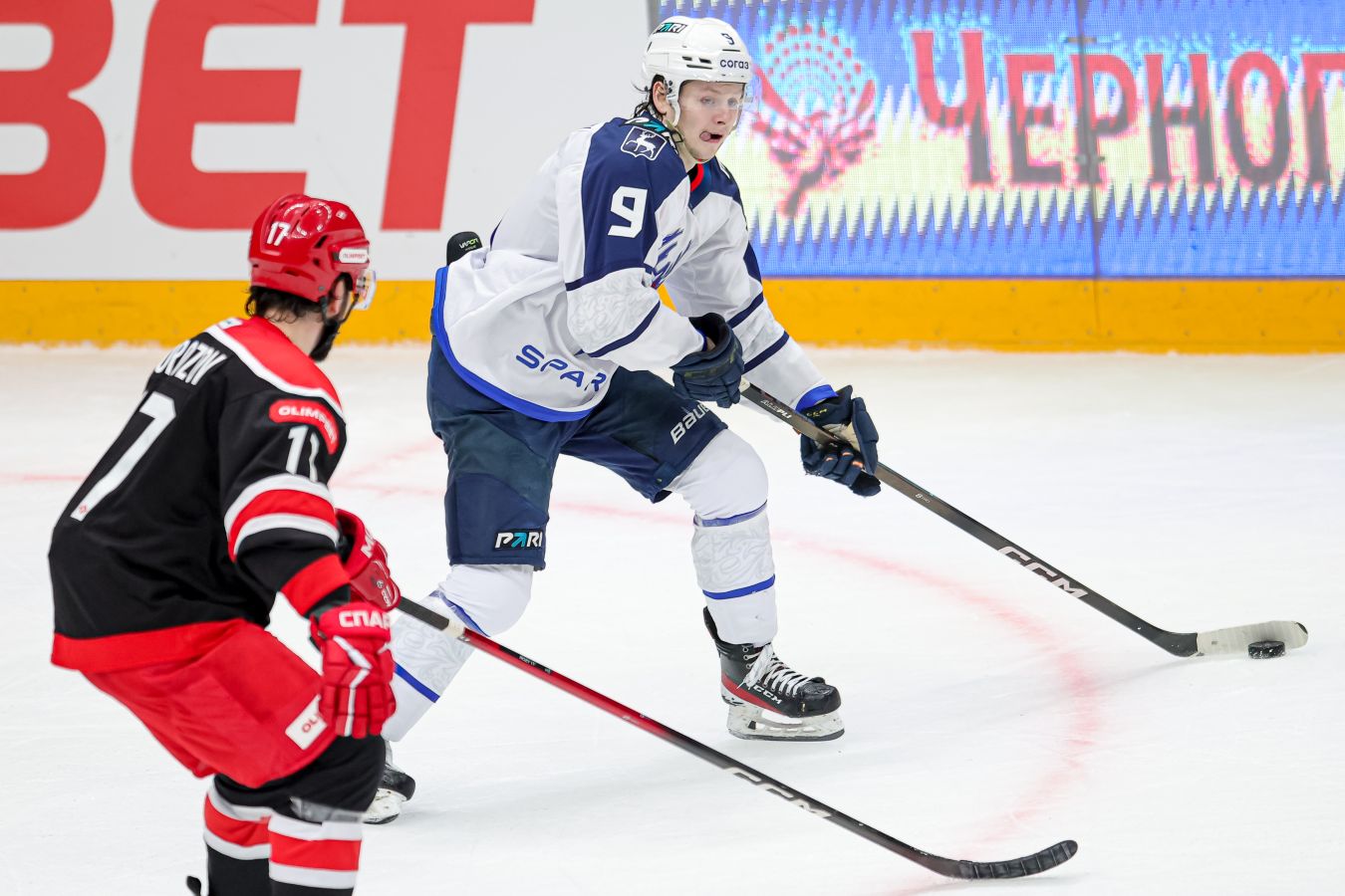 Со скамейки смотреть хоккей не хотелось. Абрамов  о деталях обмена в Сибирь