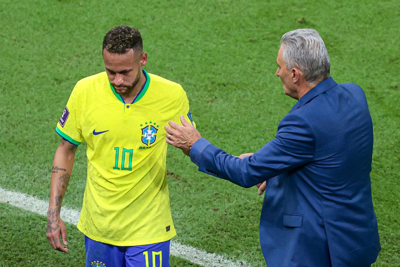 Рафинья: Бразилия не заслужила Неймара, его футбола и его таланта