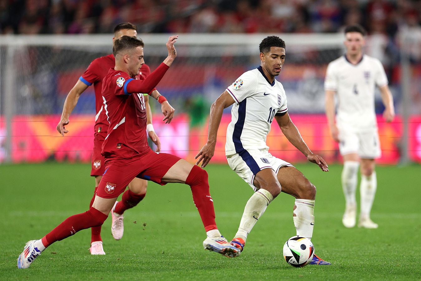 Сборная Англии с минимальным счётом обыграла Сербию в матче Евро-2024