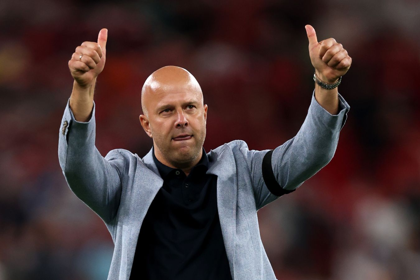 Тренер Ливерпуля Слот рассказал, зачем клуб купил сразу Экитике и Исака