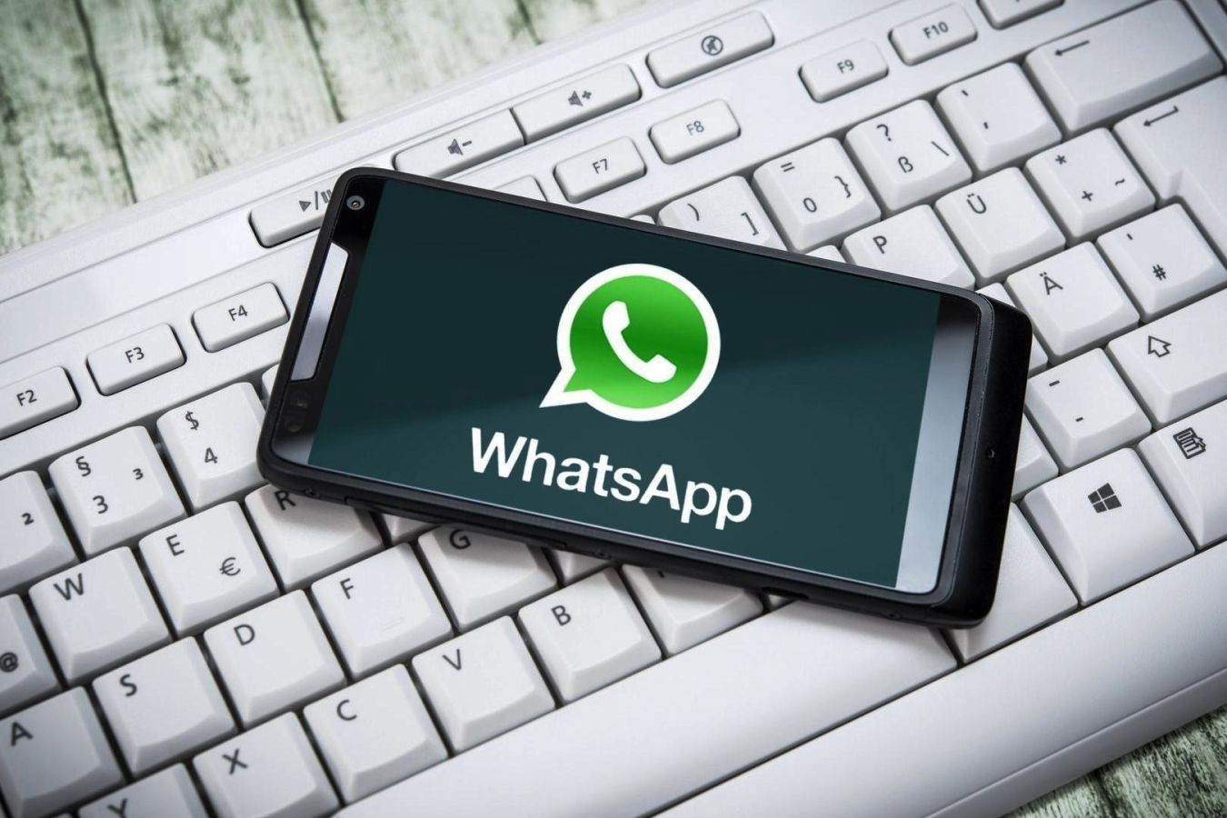 В работе WhatsApp по всему миру замечены сбои