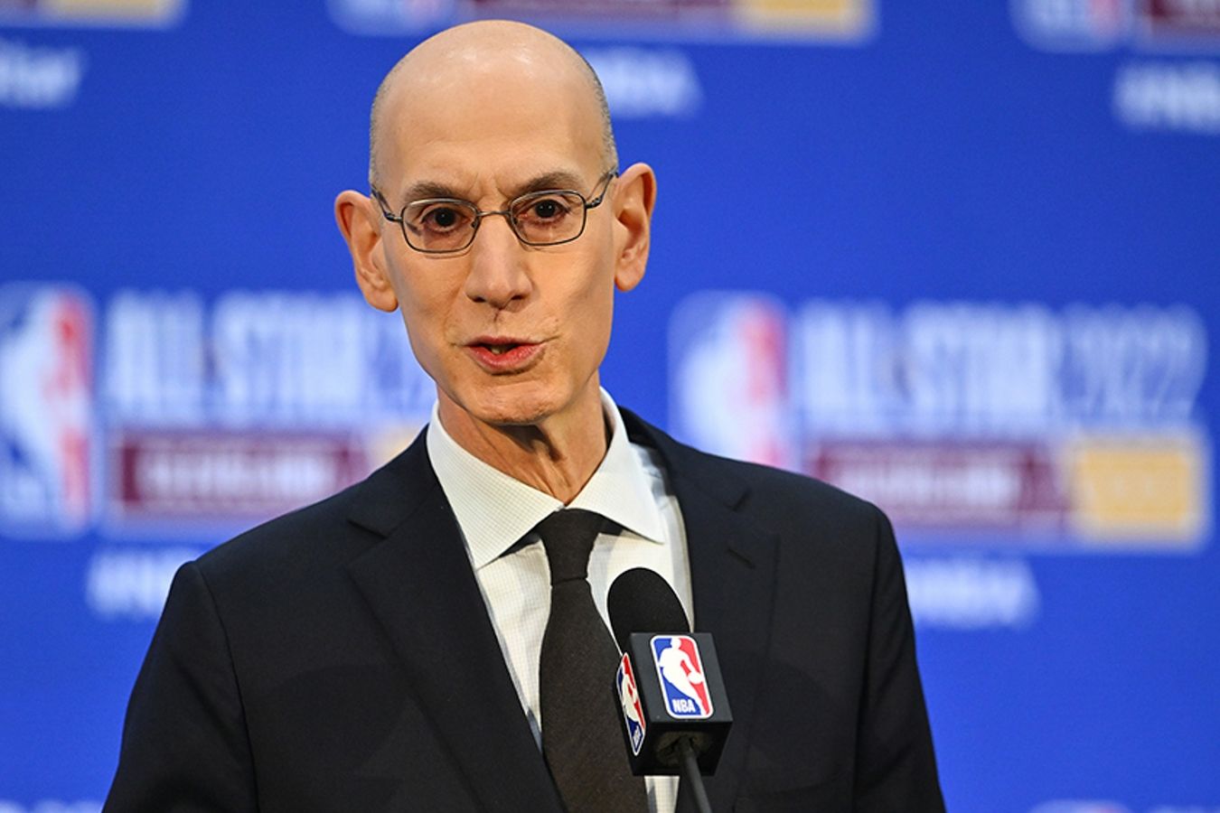 Адам Сильвер рассказал о планах НБА в Италии