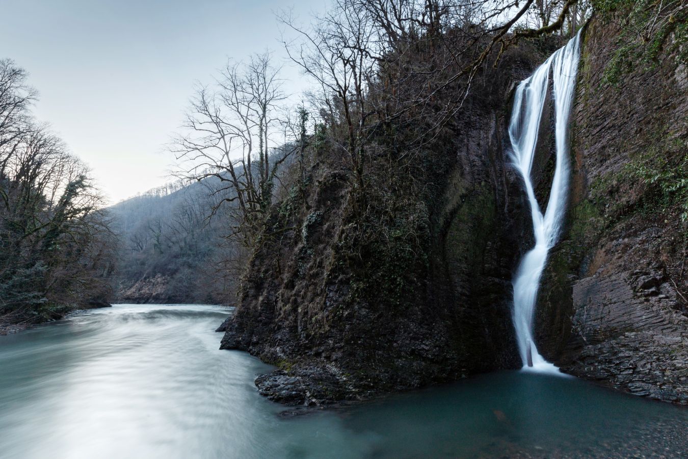 11 самых красивых водопадов Сочи
