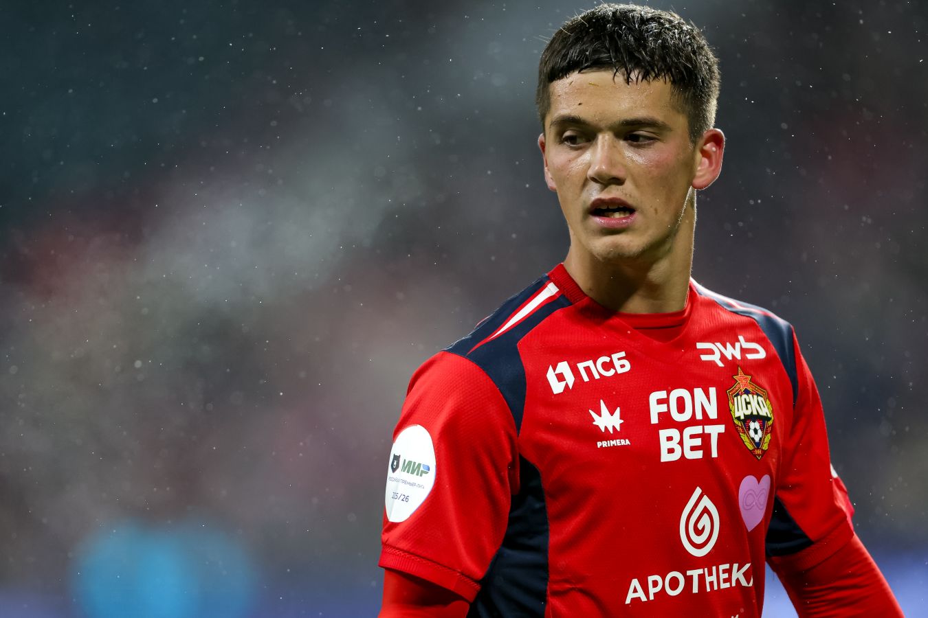 Игрок ЦСКА Глебов получил повреждение двуглавой мышцы бедра. Названы сроки восстановления